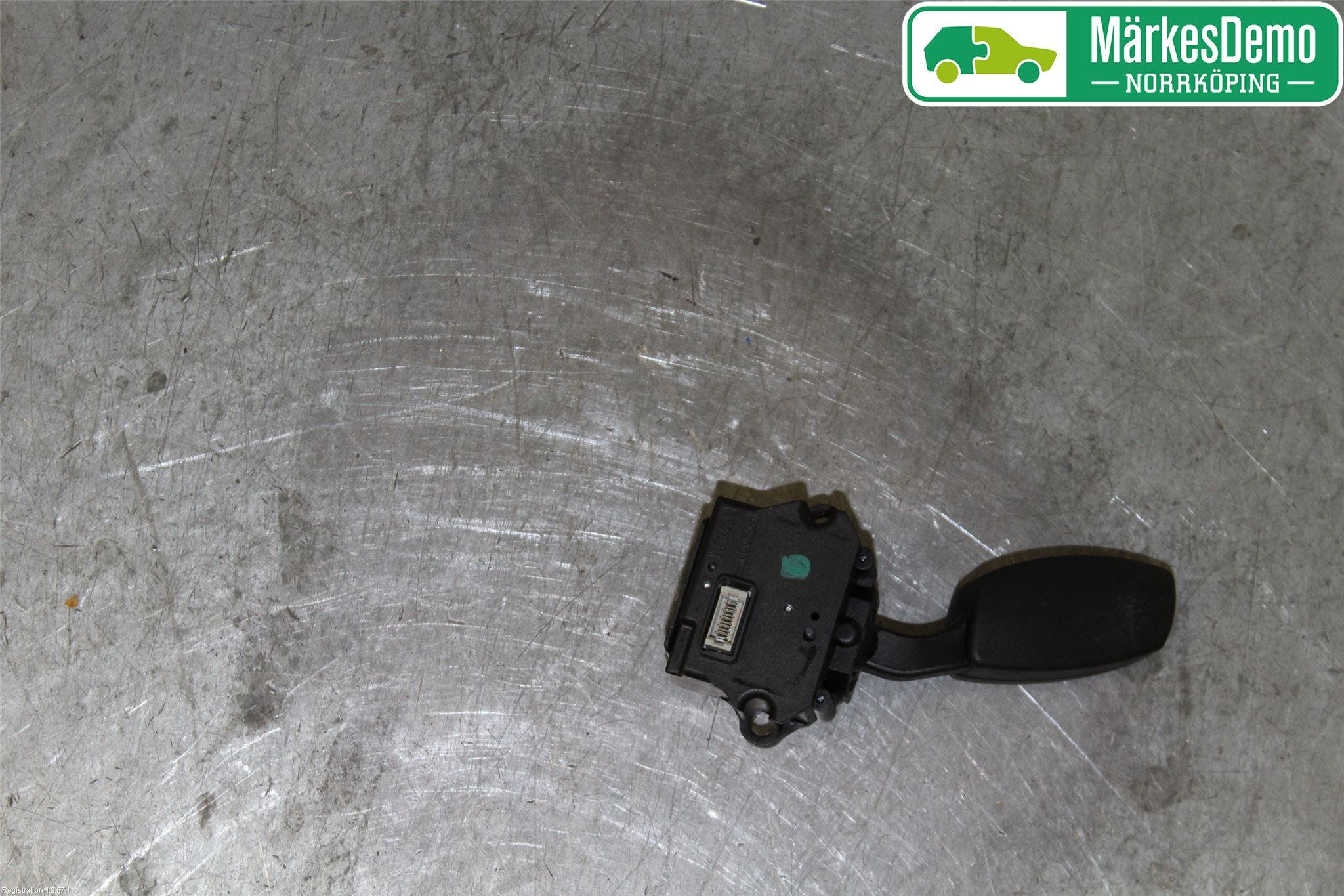 BMW 5 E60/61 Sed/Tou 02-10 Strömställar Farthållhuvud