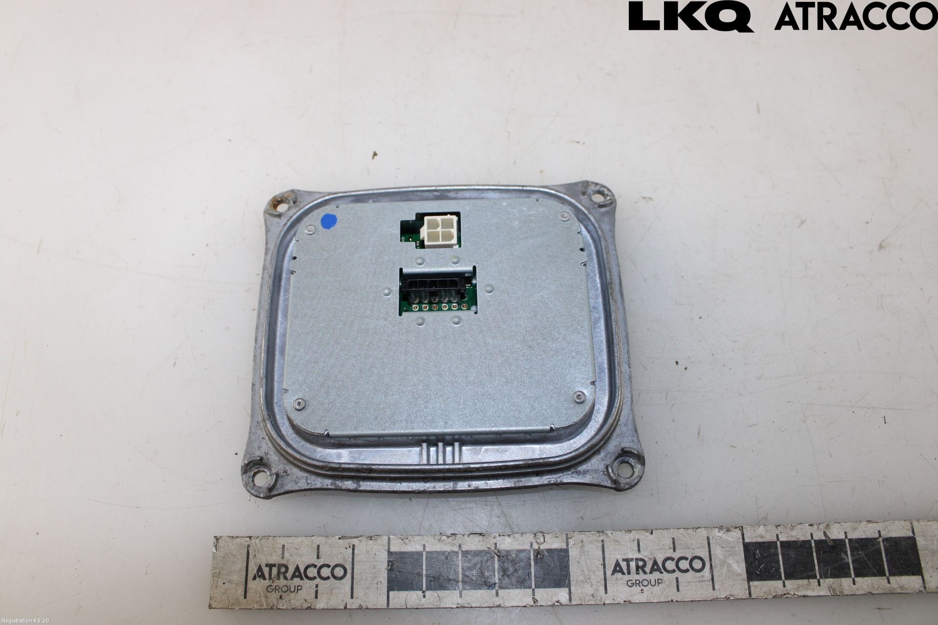 Audi A4 ALLROAD 09-16 Styrenhet Strålkastare