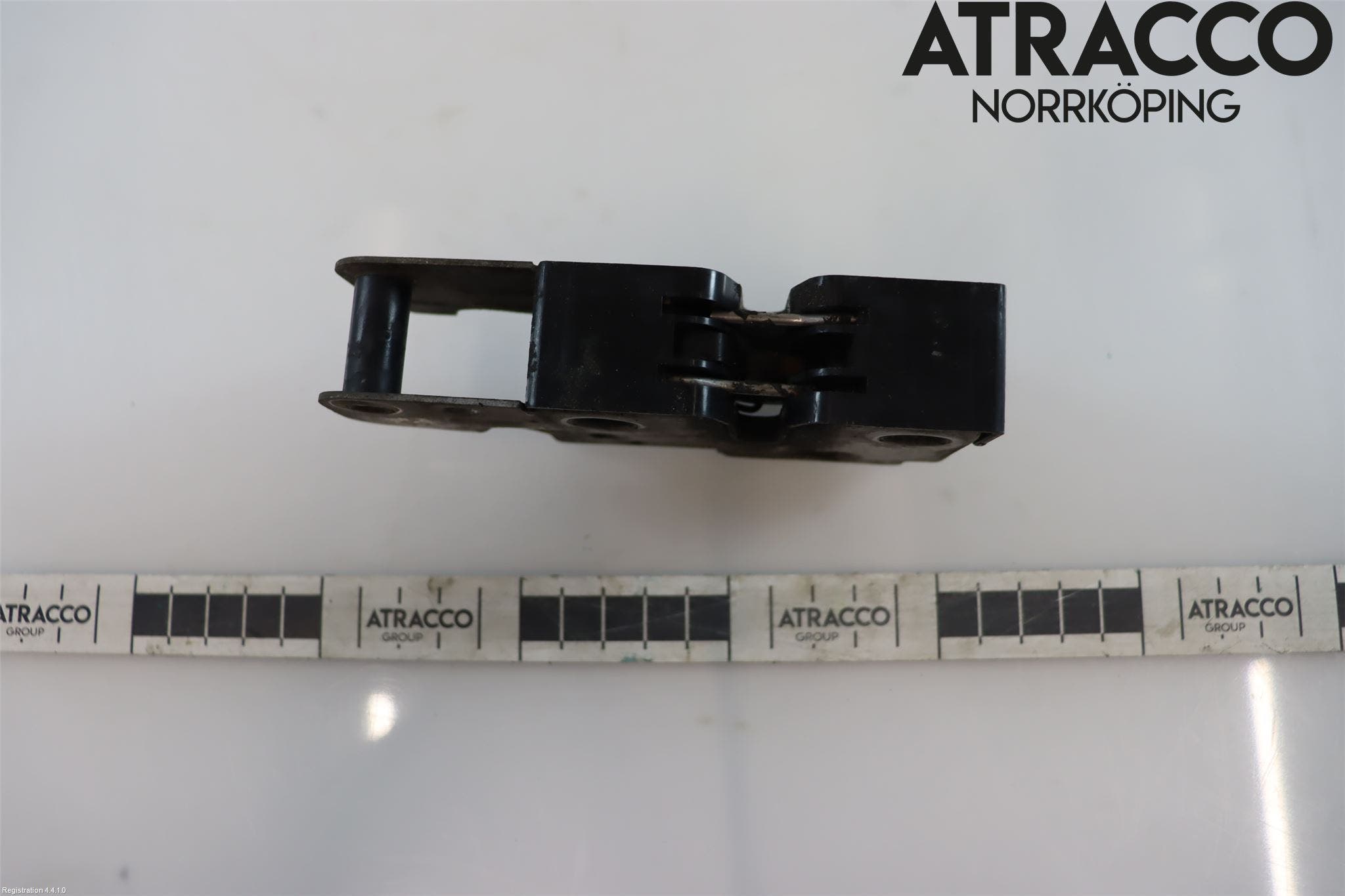 Volkswagen VW GOLF VI 09-13 Huvlås