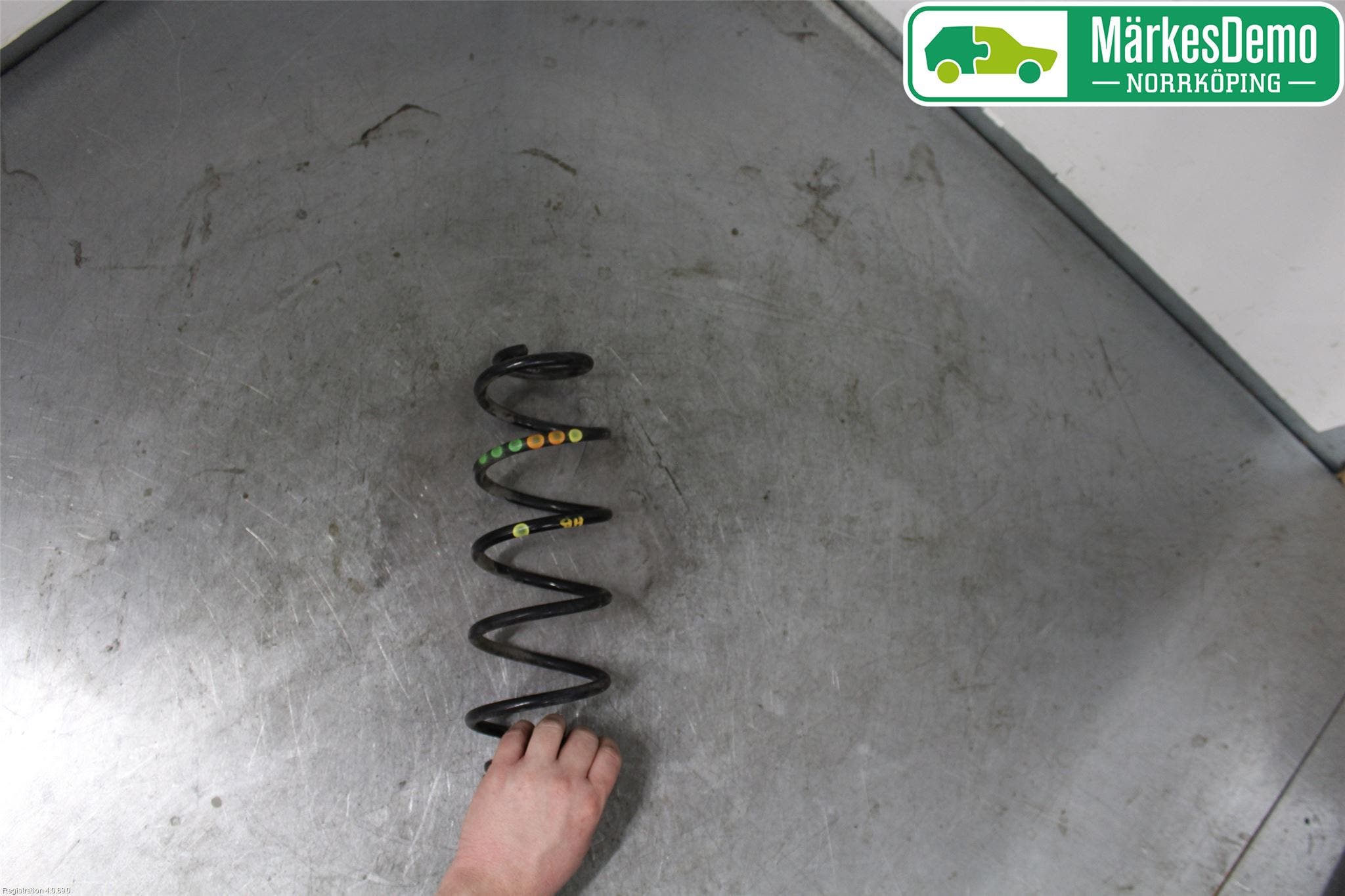 Volkswagen VW UP! / E-UP! Fjäder Bak