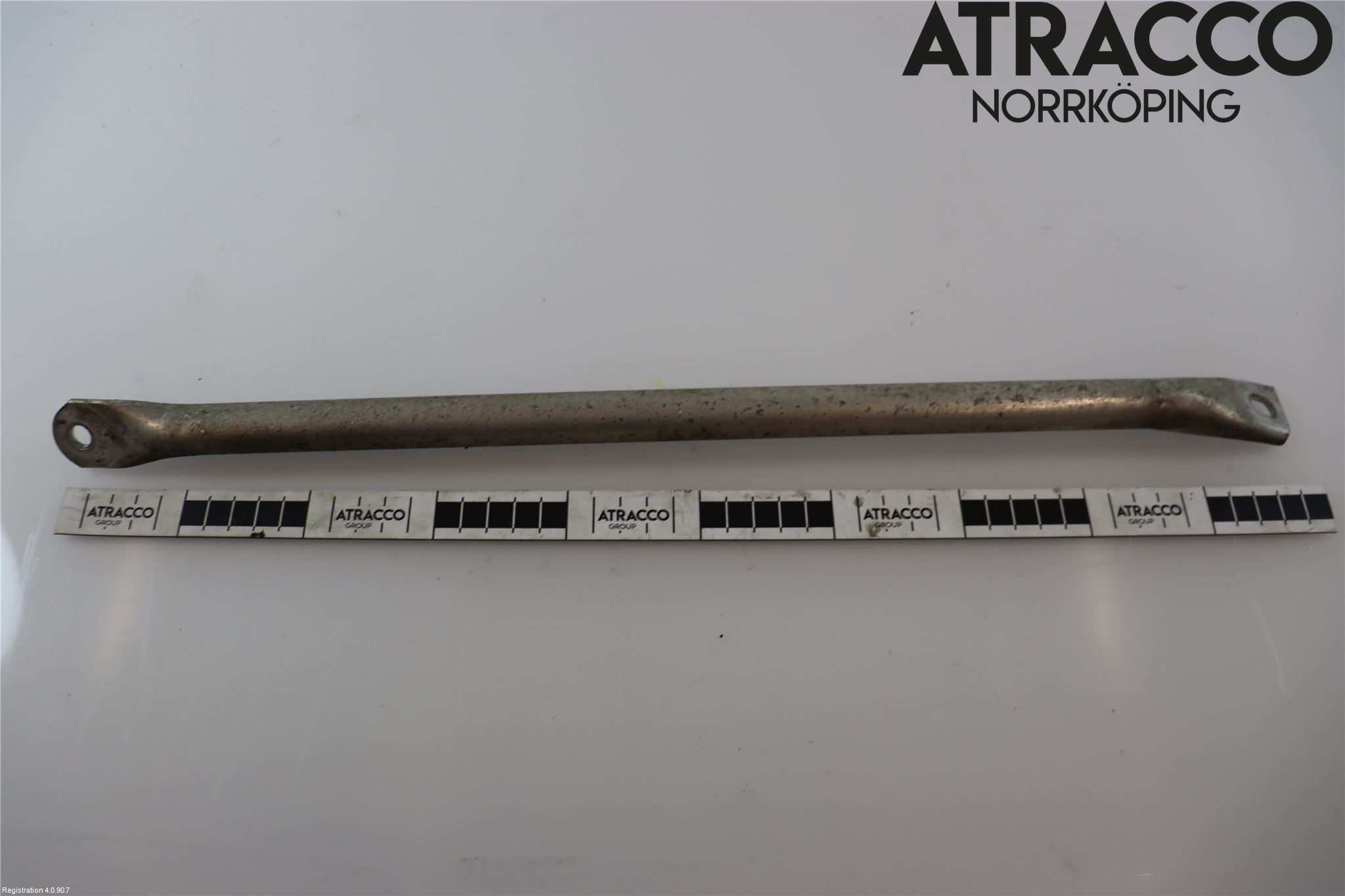 BMW 5 F10/F11/F18 09-17 Frontplåt