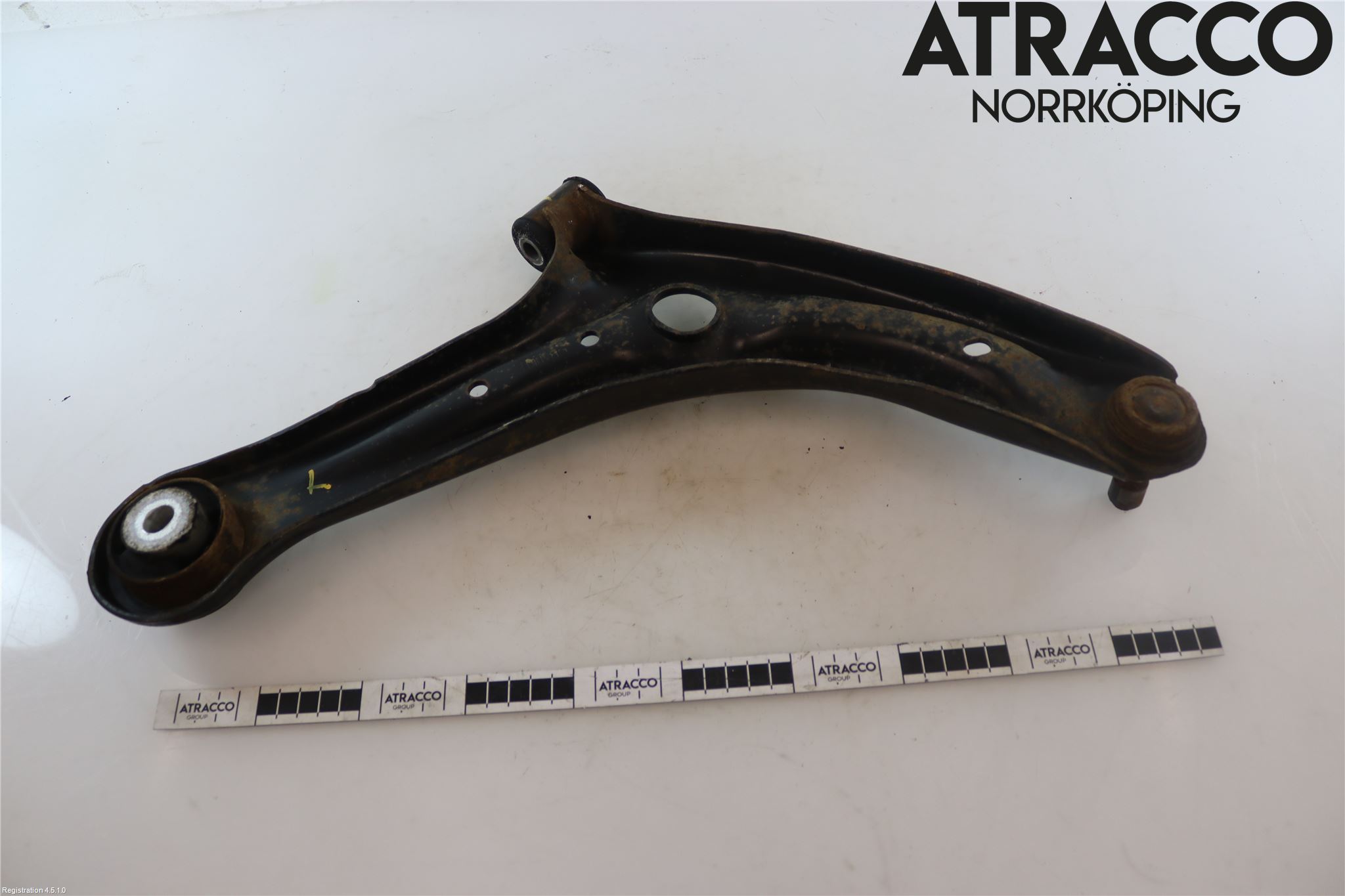 Ford FIESTA 13-17 Bärarm Fram Undre Vä