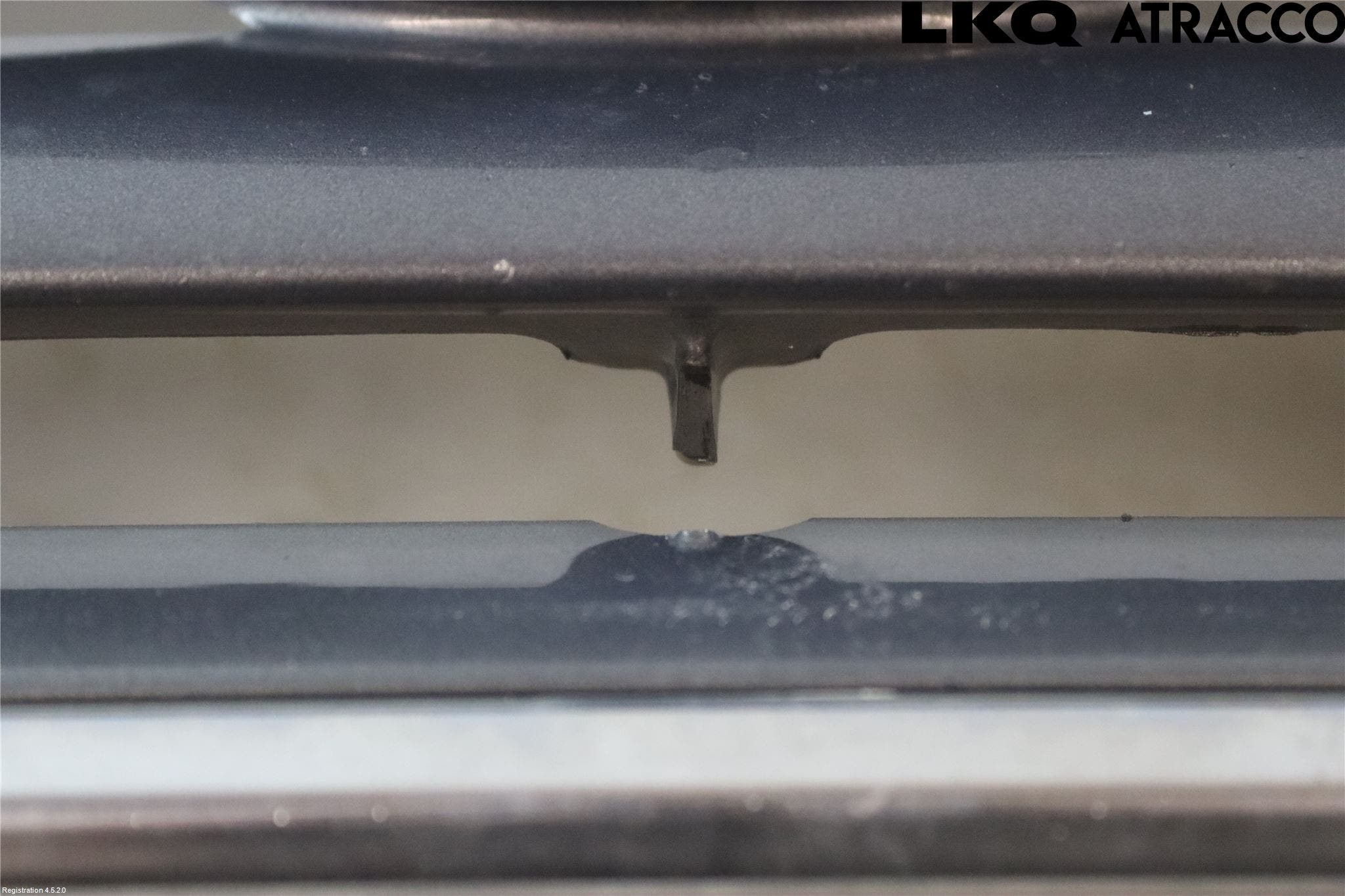 Toyota AVENSIS 03-06 Grill Komp