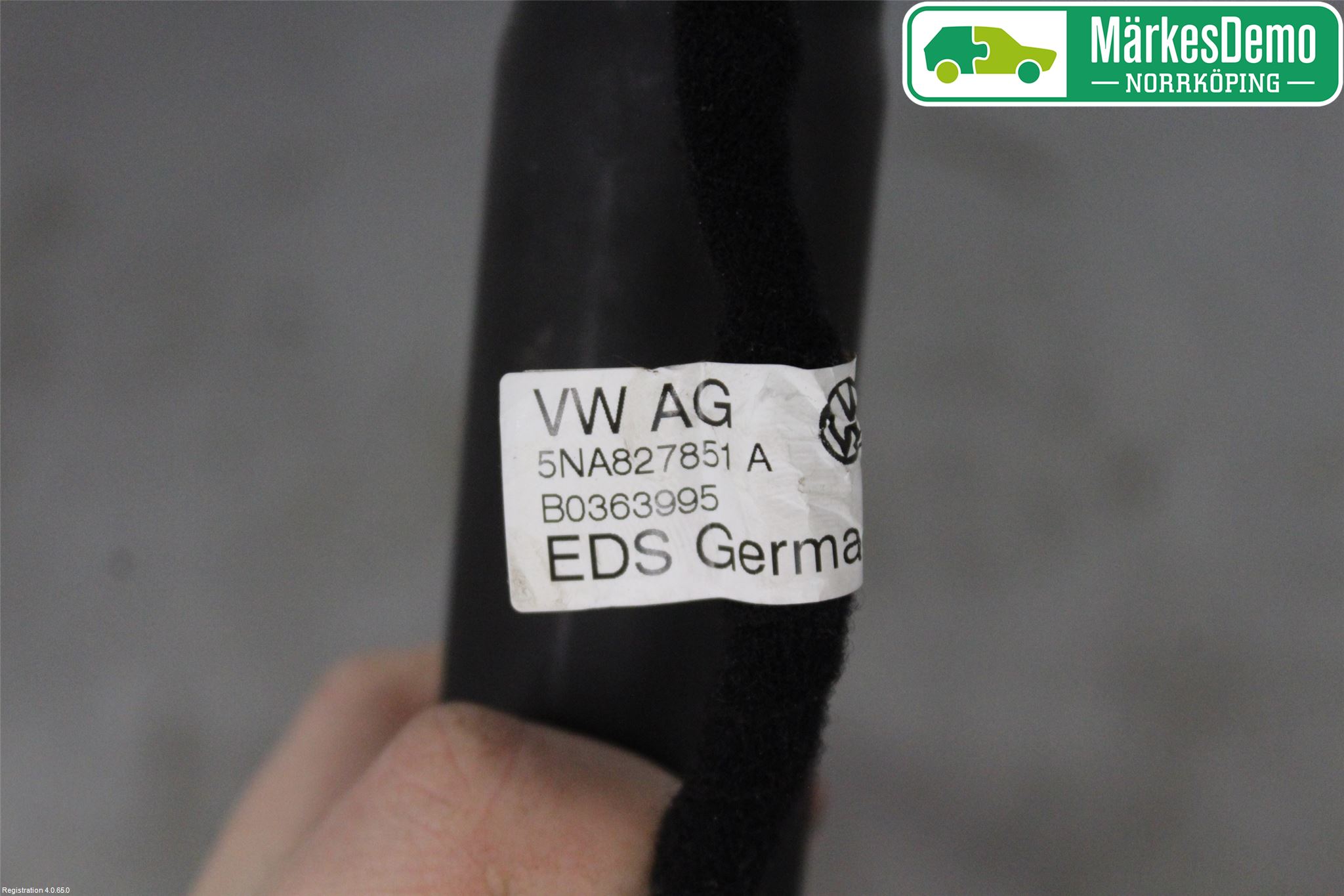 Volkswagen VW TIGUAN 16-24 Gasfjäder Baklucka