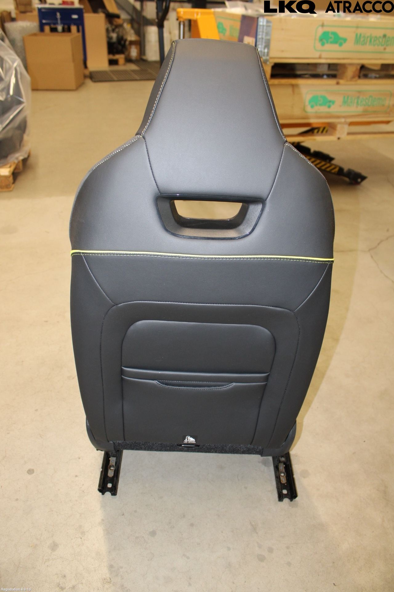 Skoda ENYAQ iV 21- Inredning Stol Fram Hö