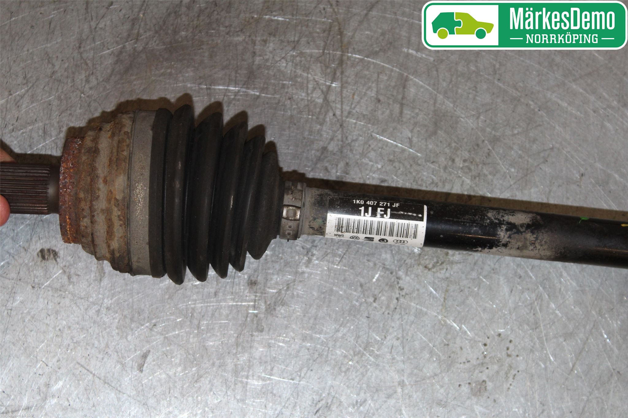 Volkswagen VW SCIROCCO 09-17 Drivaxel Fram Vänster