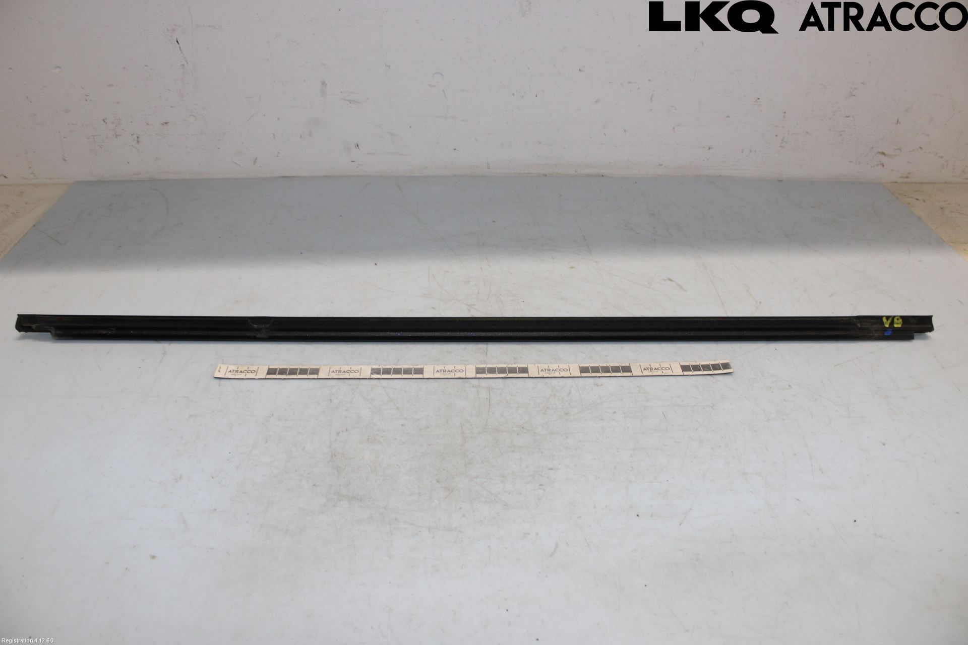 Volkswagen VW TIGUAN 16-24 Dörr Dekorlist Bak Vä