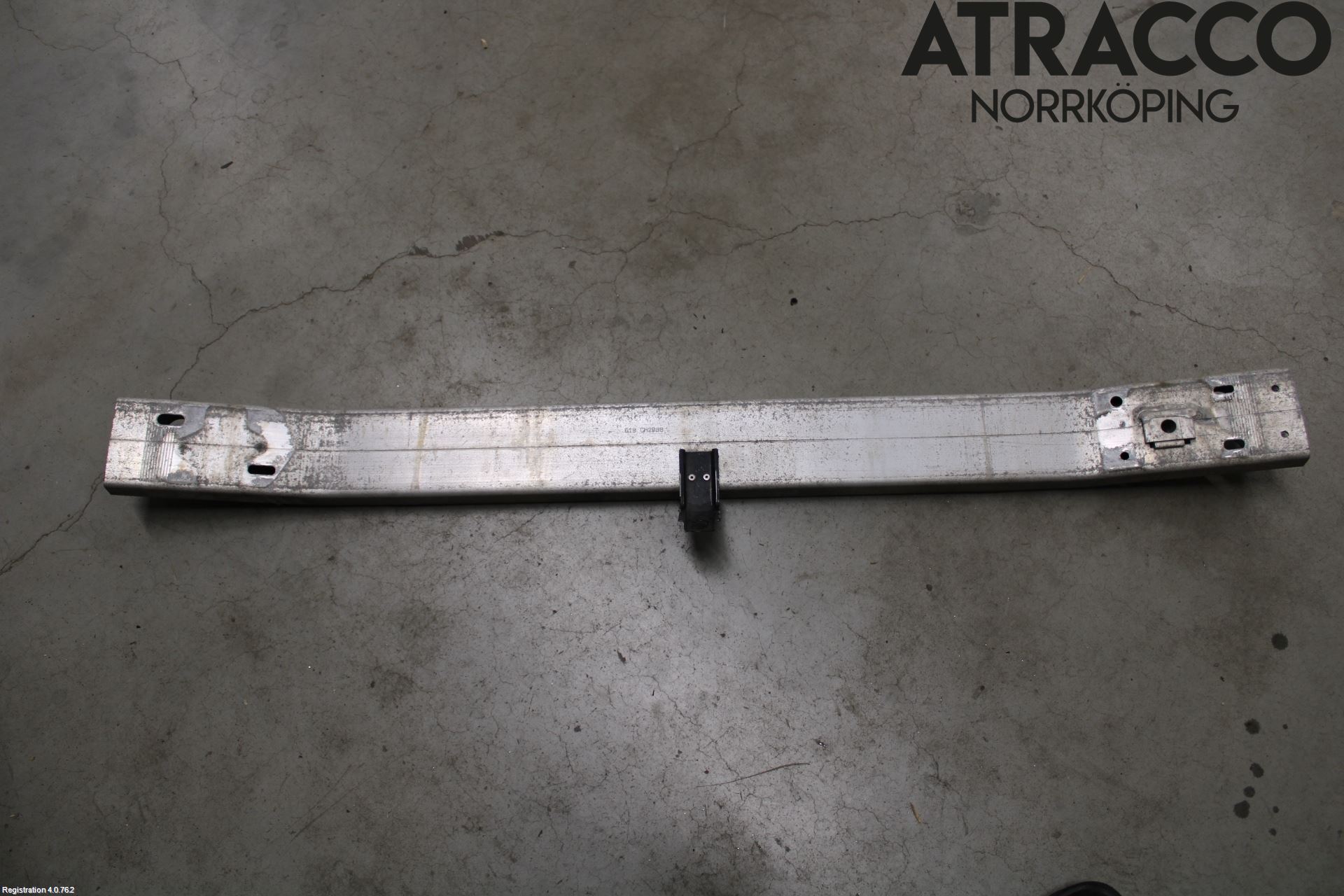 Nissan NOTE E11 06-14 Stötfångarbalk Fram