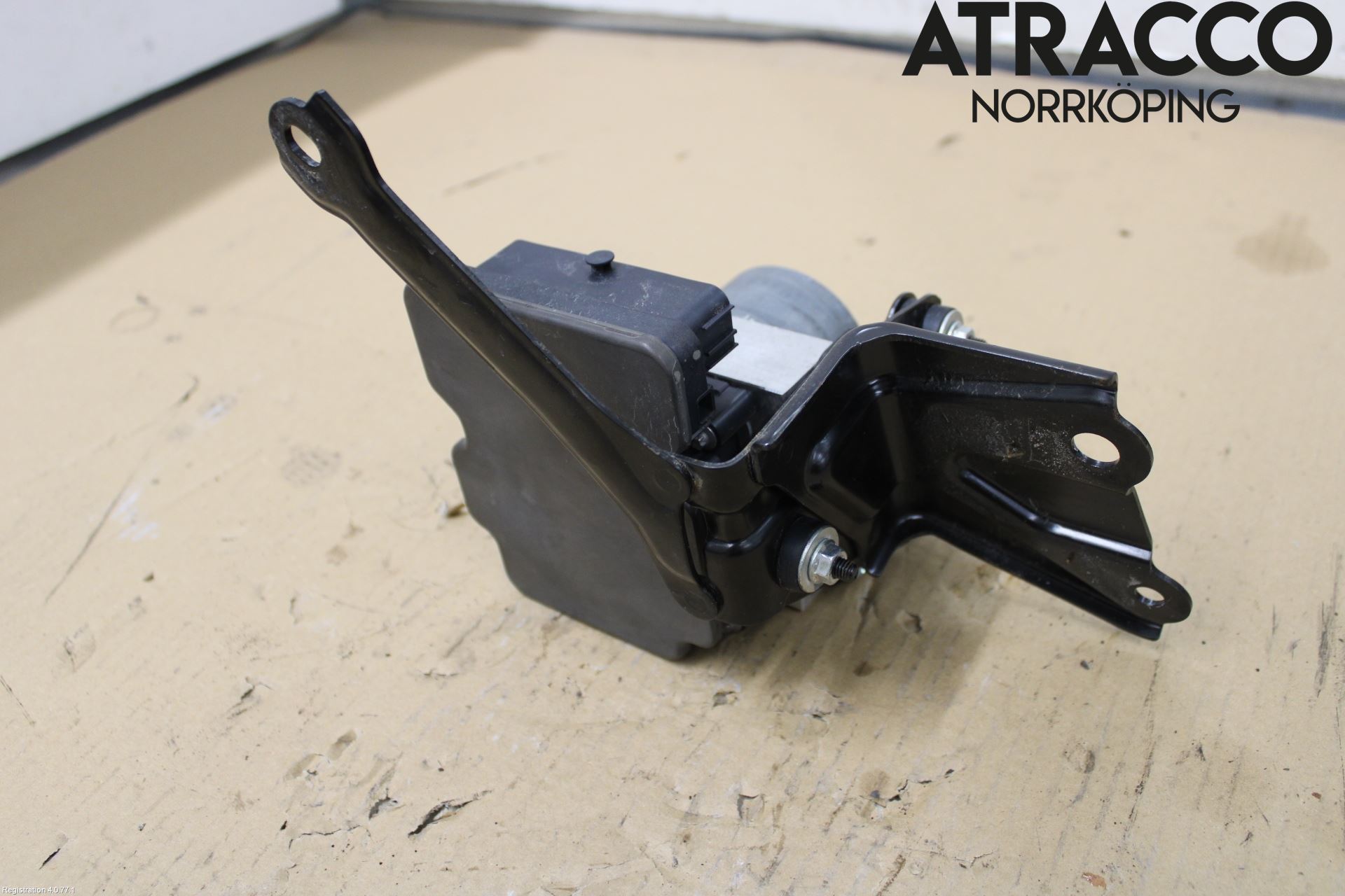 Toyota YARIS XP21 20- Abs Hydraulaggregat