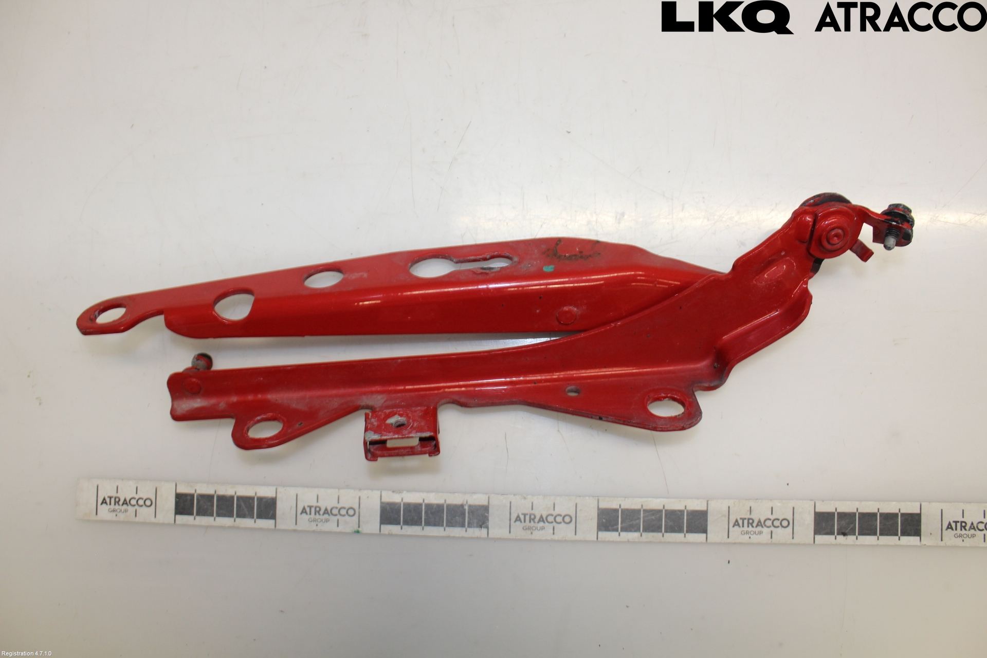 Volvo V70 00-04 Huvgångjärn