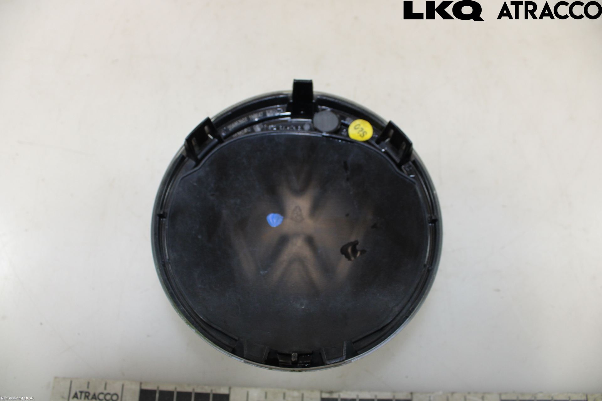 Volkswagen VW POLO VI 18->> Emblem