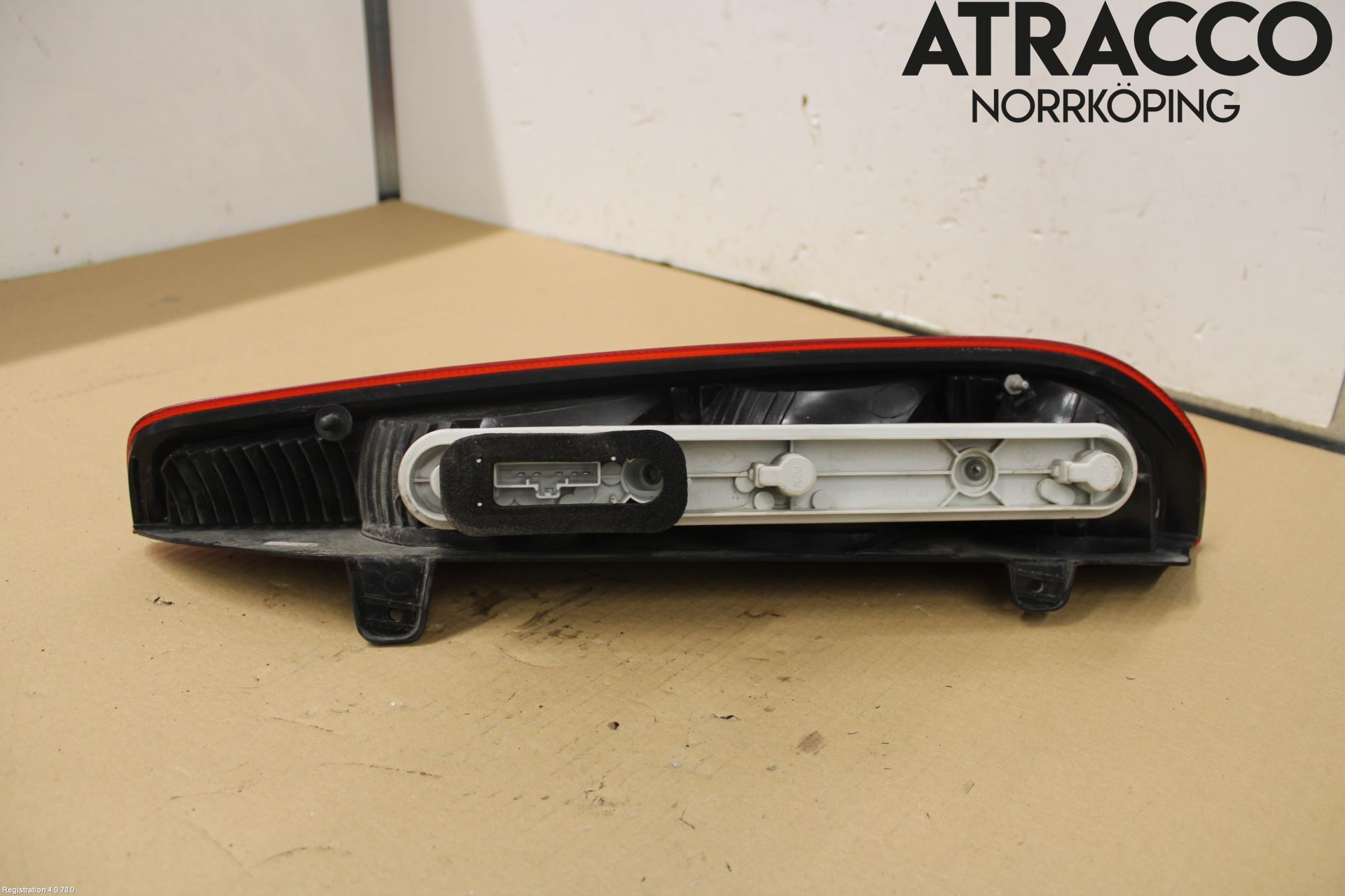 Ford FOCUS     04-07 Bakljus Vänster