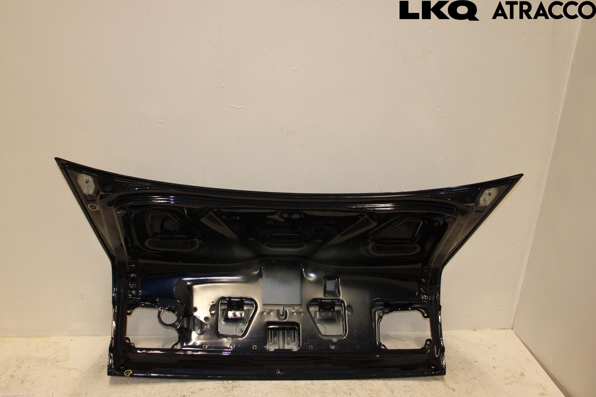 Audi A8/S8 4D 94-02 Baklucka (Ej Med Ruta)