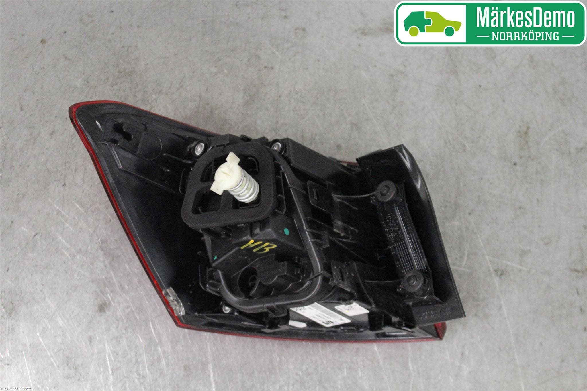 Seat ARONA Bakljus Höger