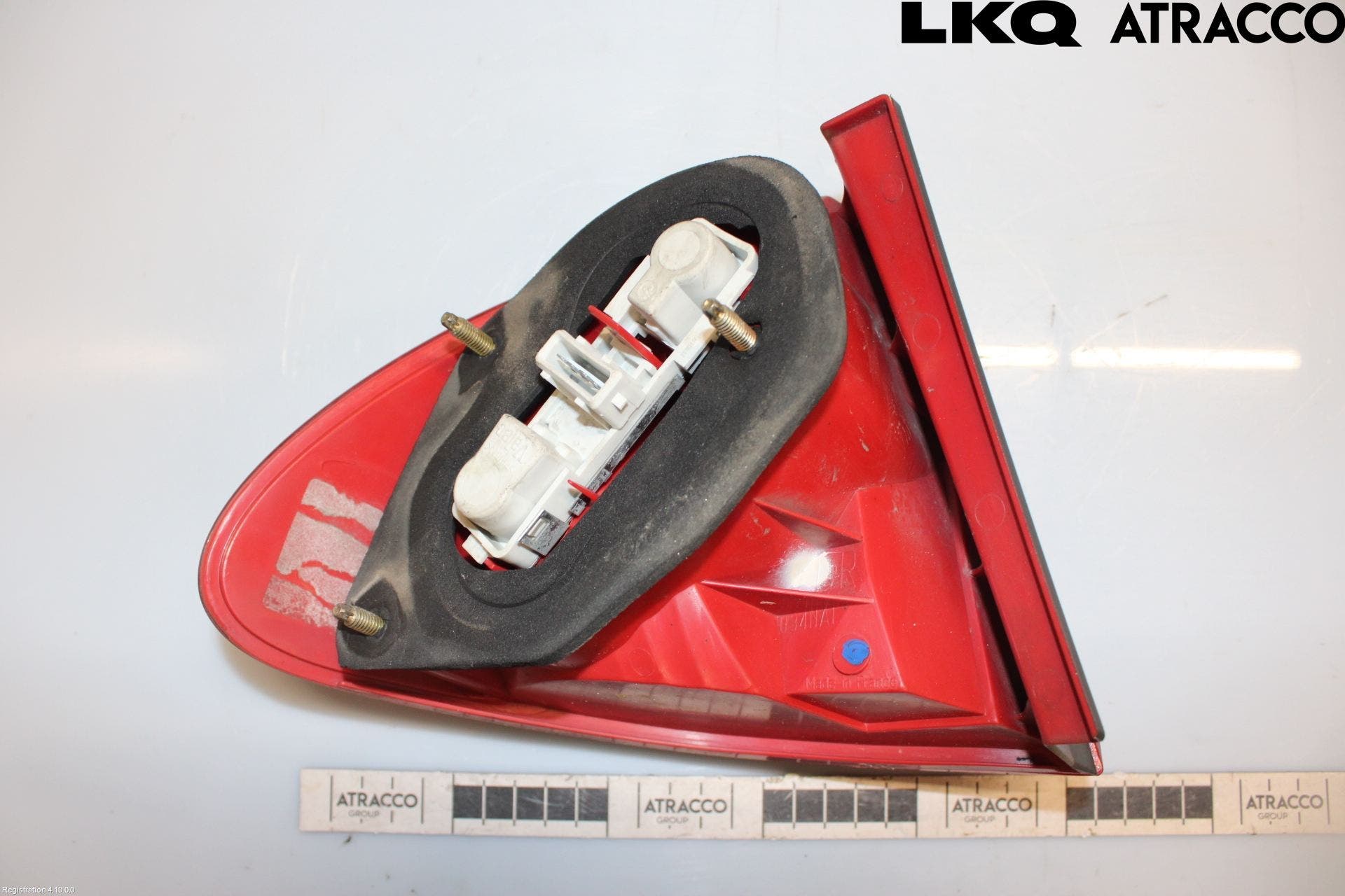 Toyota AVENSIS 98-02 Bakljus Höger