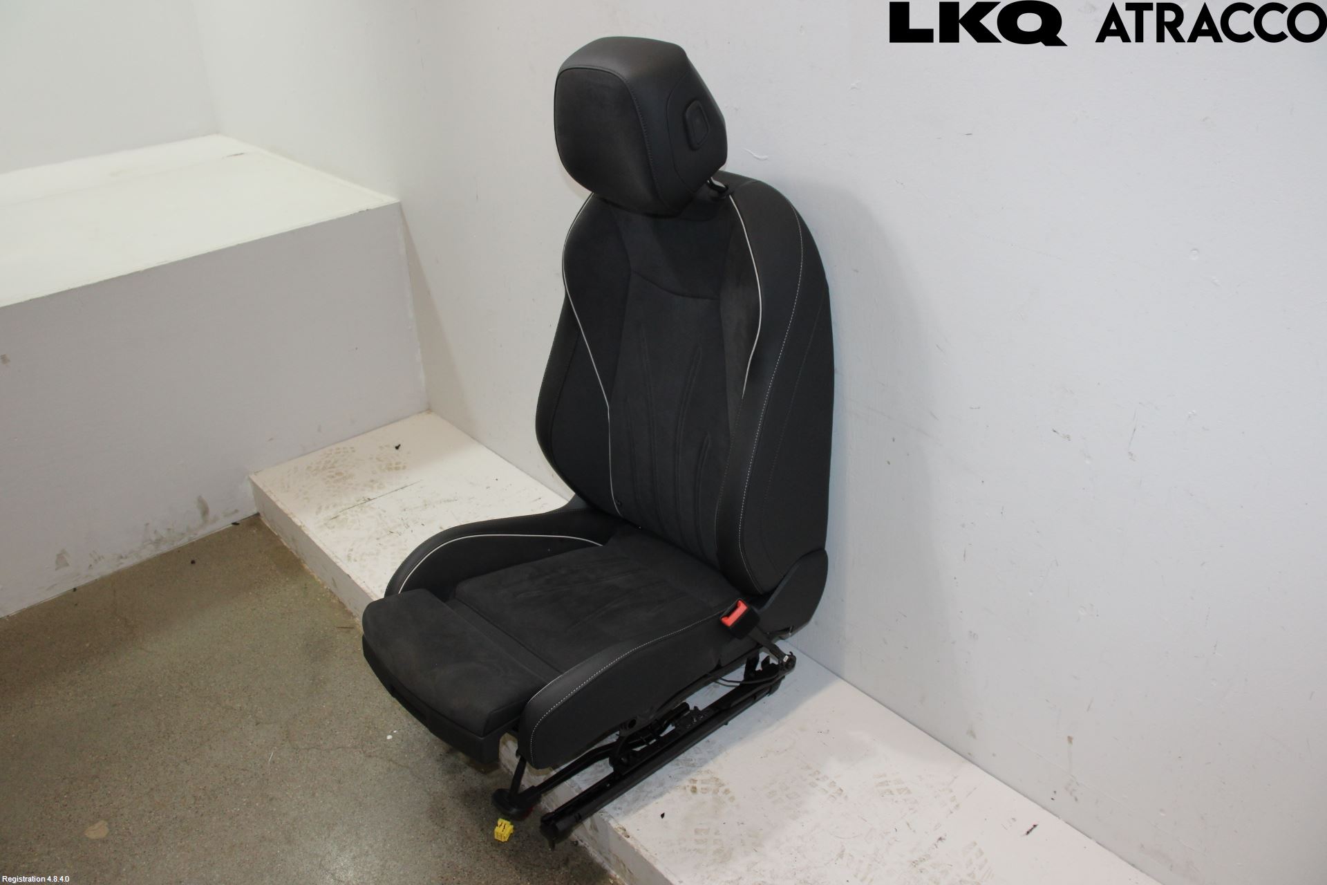 Volkswagen VW PASSAT 24- Inredning Stol Fram Hö