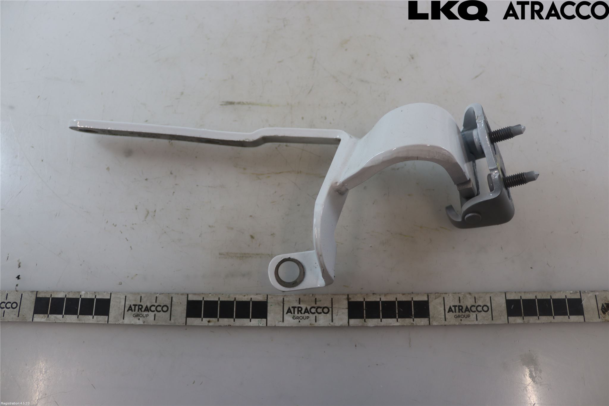 Audi A5 17- Bakluckegångjärn Hö