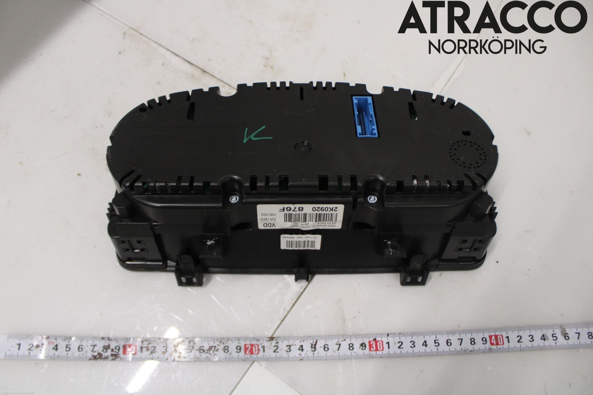Volkswagen VW CADDY 11-15 Instrument Komb