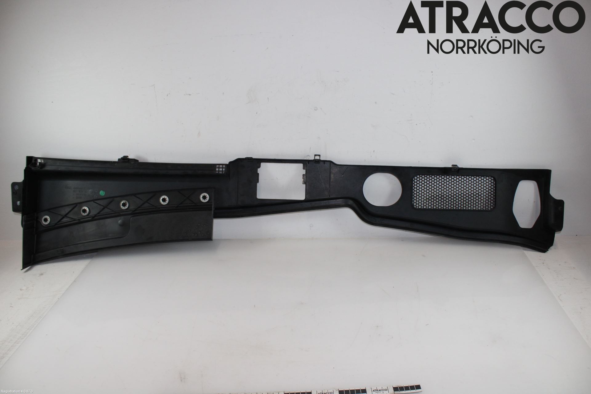 Audi Q5 09-16 Torpedplåt-Torpedplast