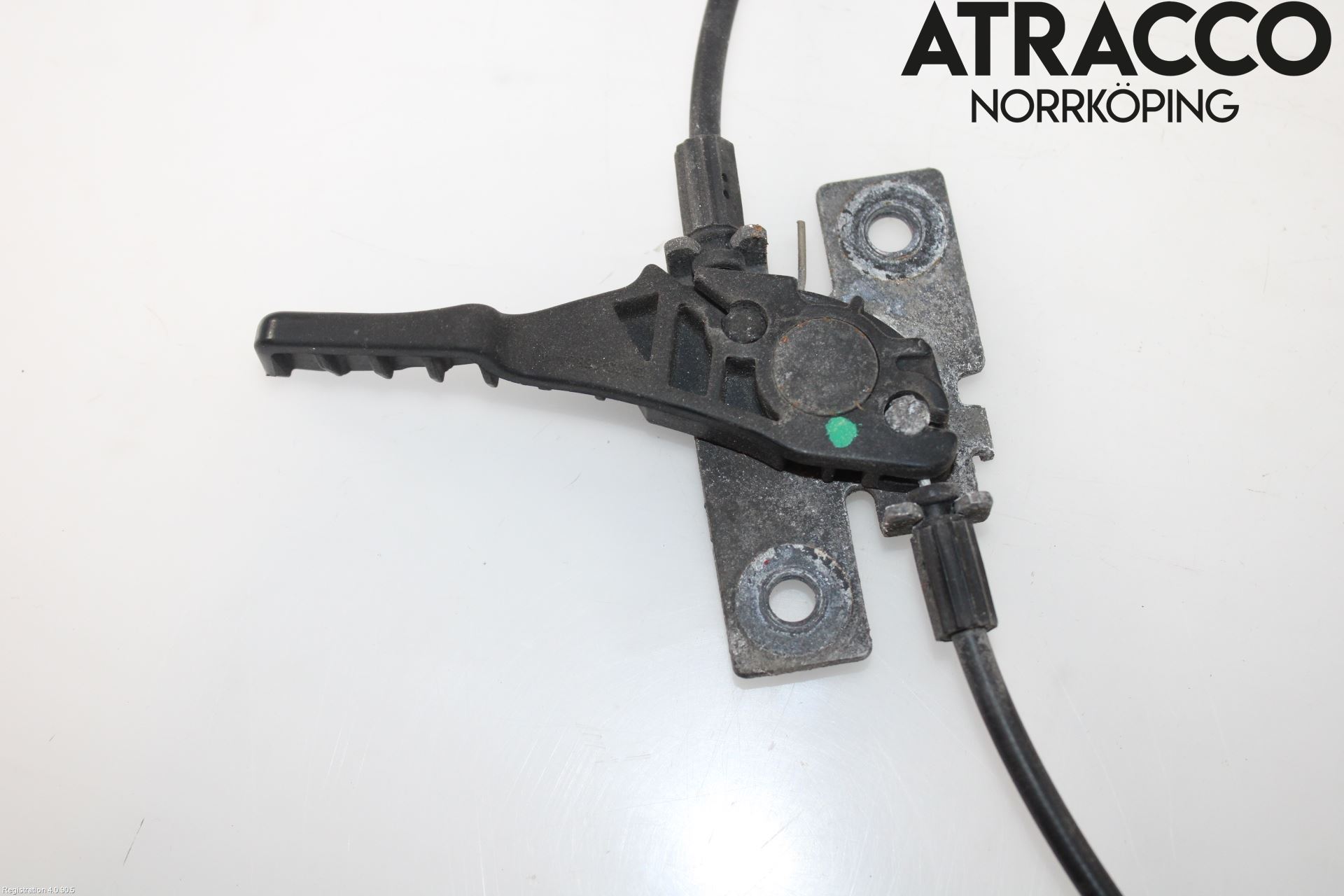 Jaguar F-PACE Huvlås