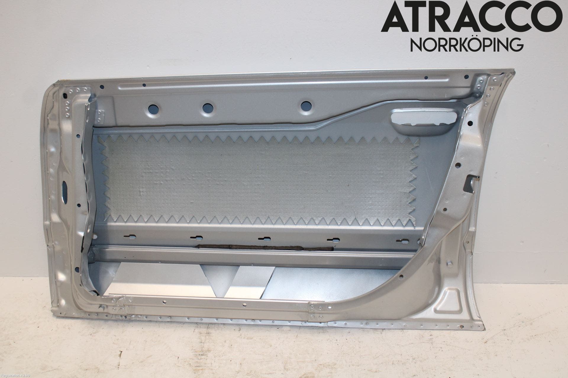 Audi A8/S8 4D 94-02 Dörr Fram Höger