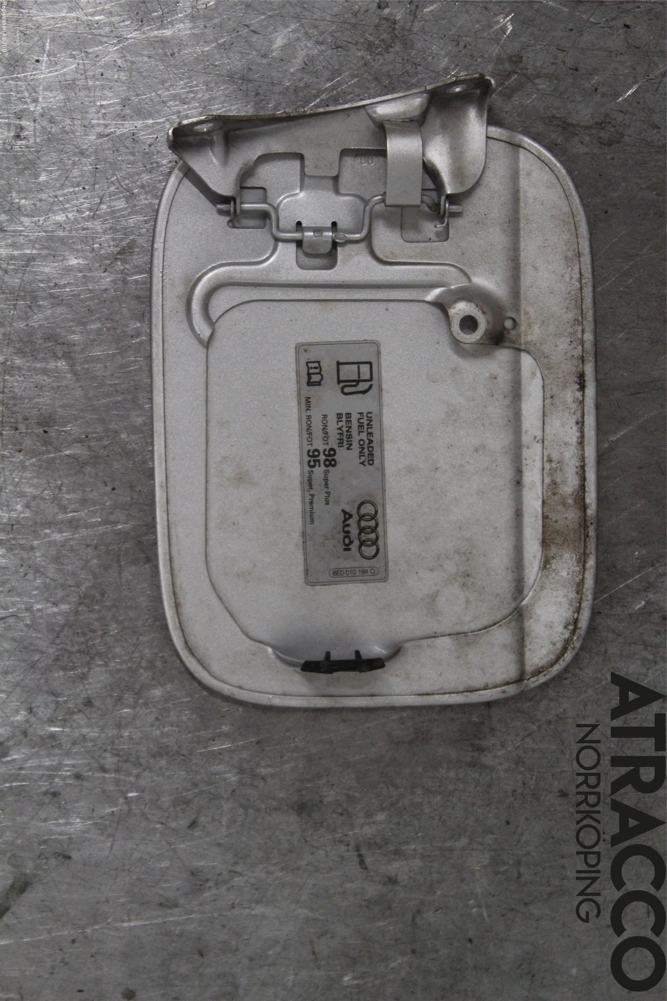 Audi A4/S4 05-07 Tanklucka