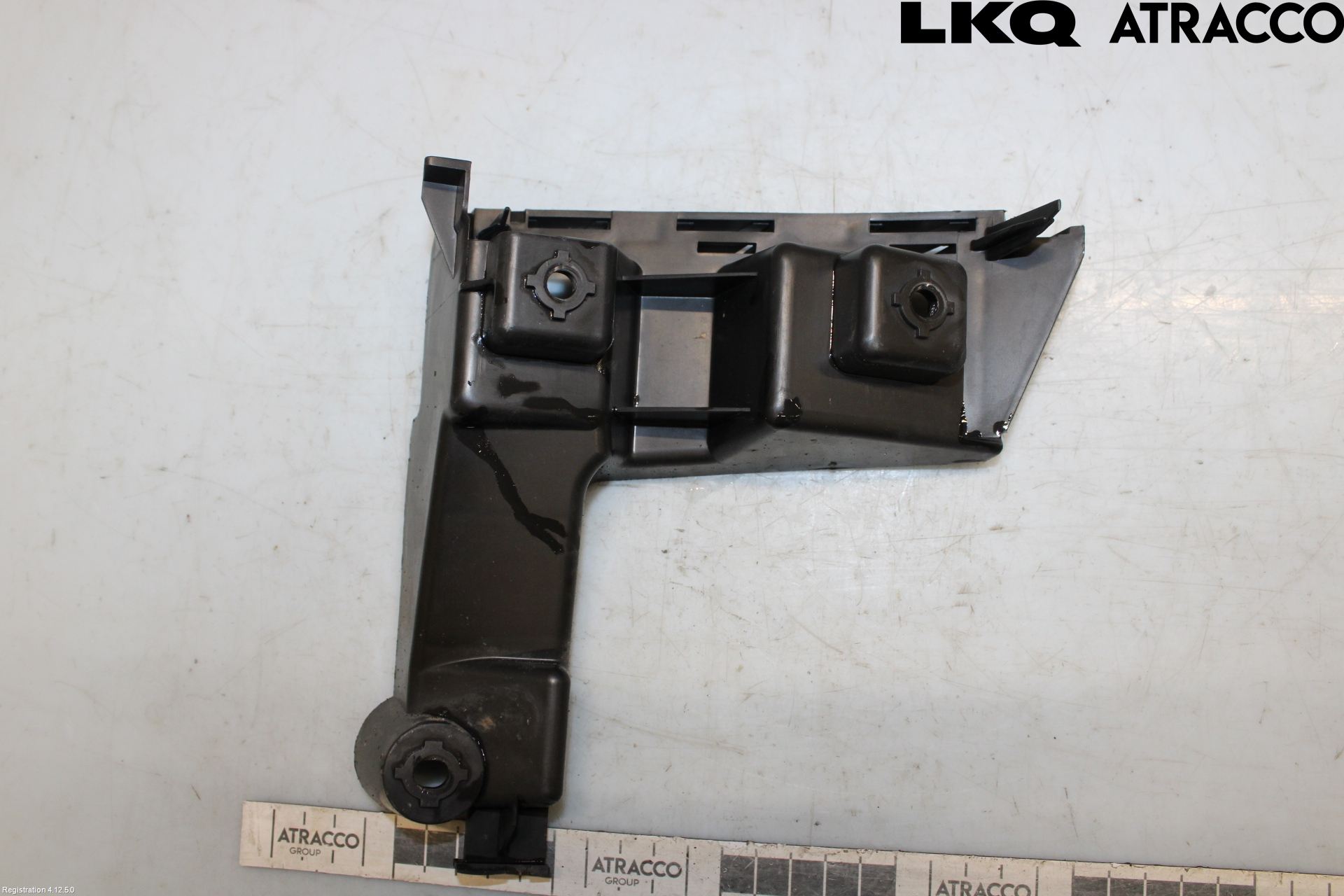 Volvo V70 08-13 Stötfångarfäste Bak Vä