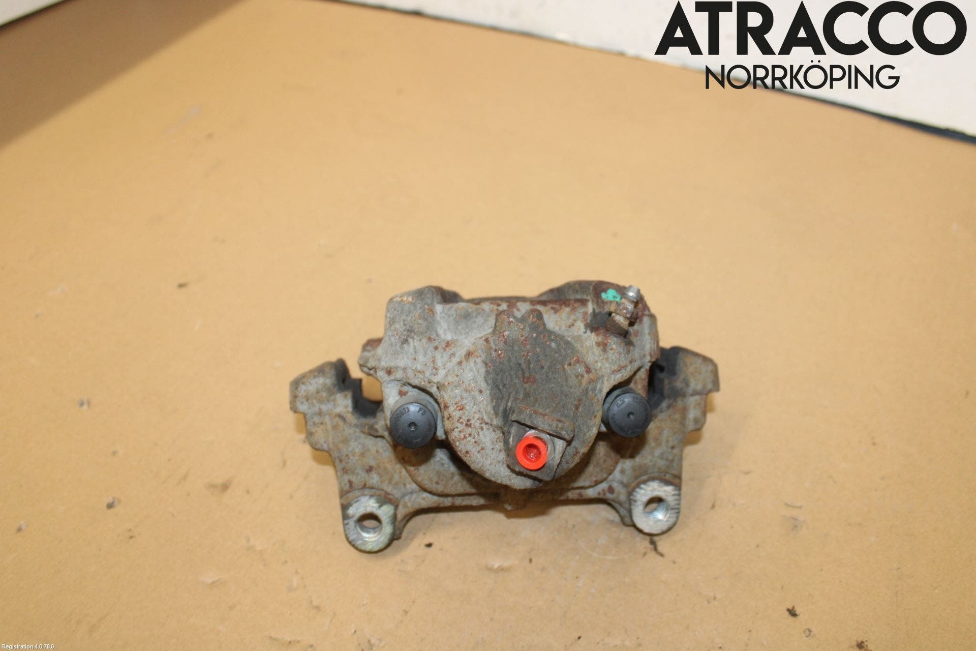 Audi Q3 8U 12-18 Bromsok Fram Höger