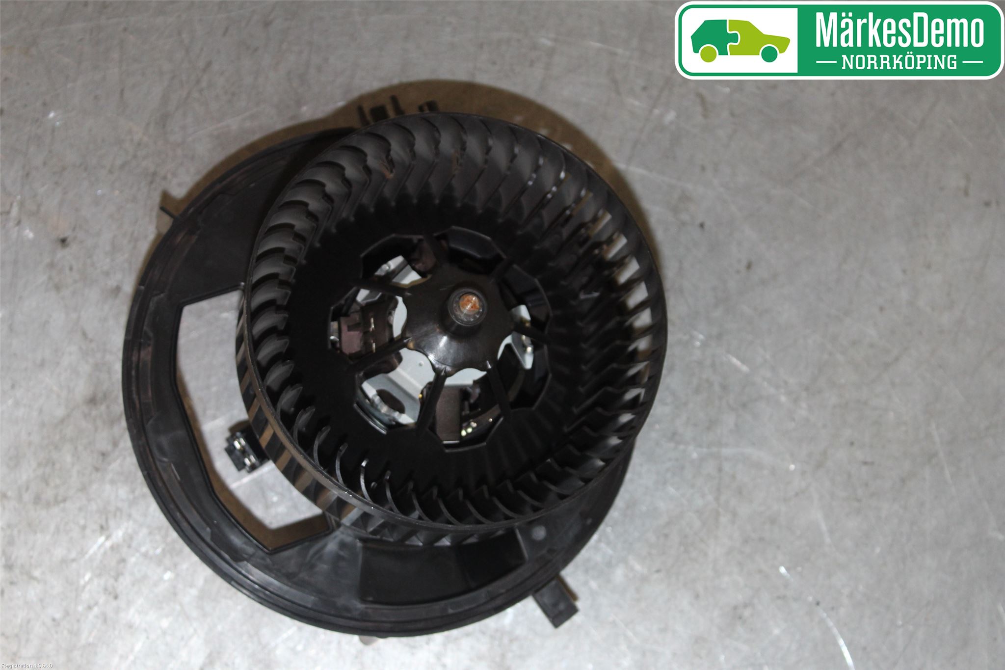 Volkswagen VW PASSAT 15-19 Värmefläkt