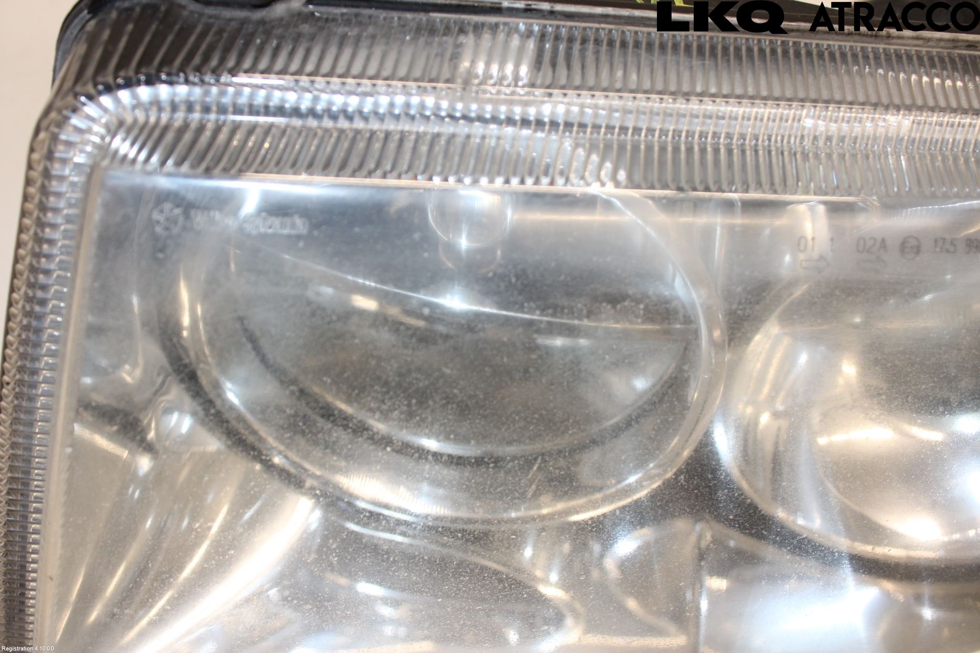 Chrysler CHR 300C Strålkastare Vänster