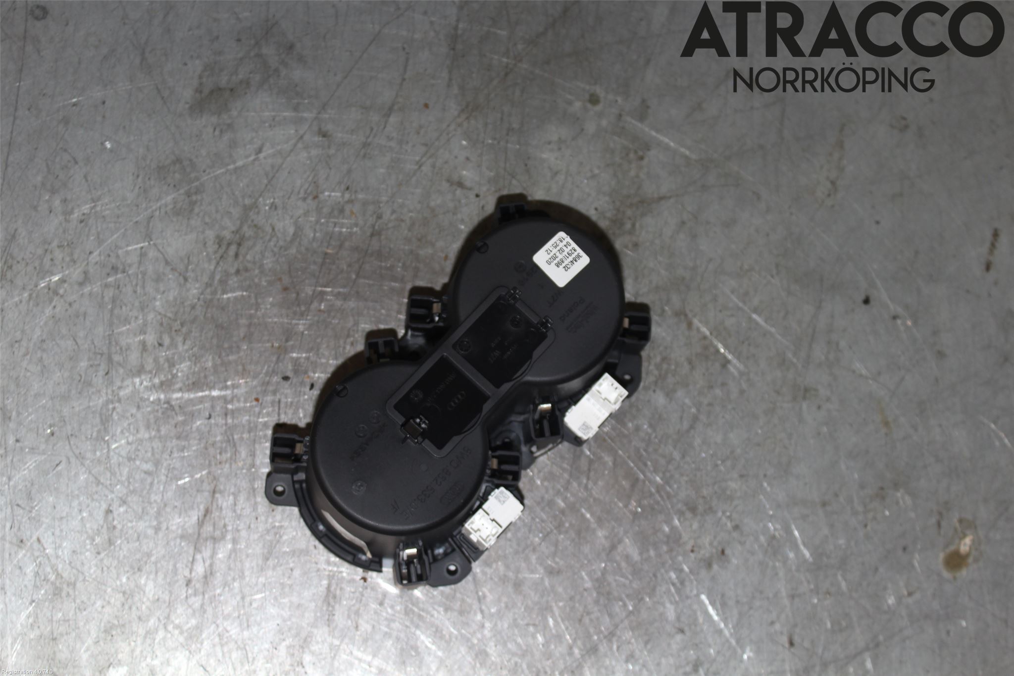 Audi A4/S4 B9 20- Mugghållare