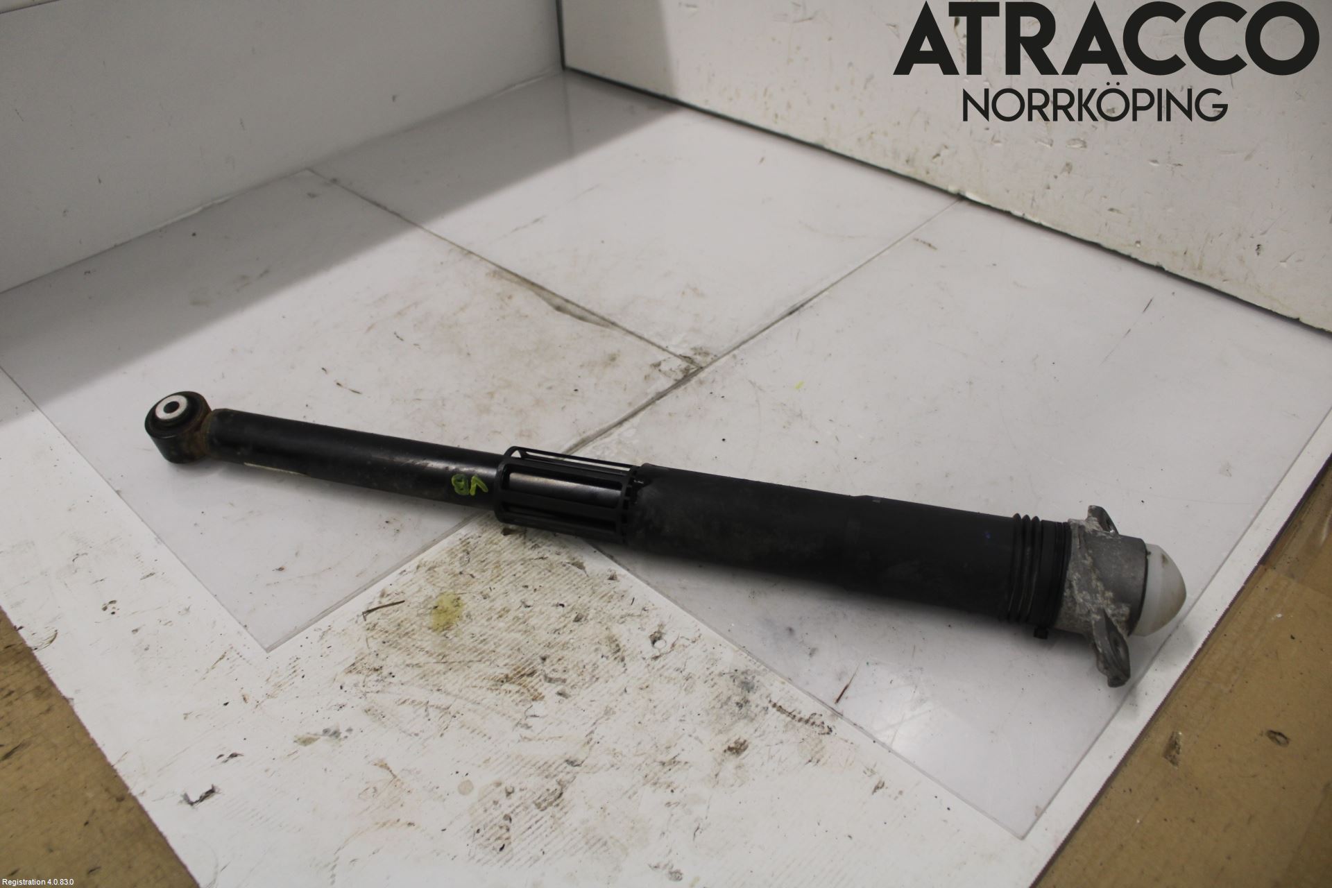 Seat LEON 13-20 Stötdämpare Bak