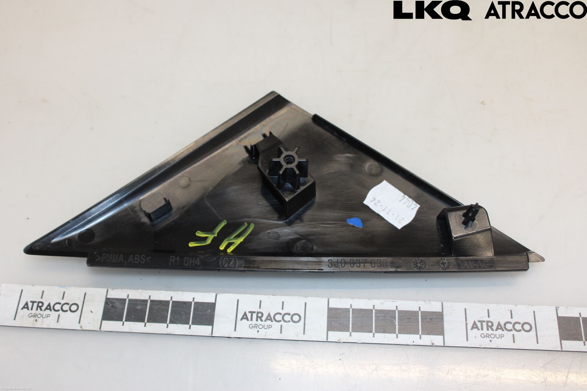 Volkswagen VW PASSAT 24- Dörr Dekorlist Fram Hö
