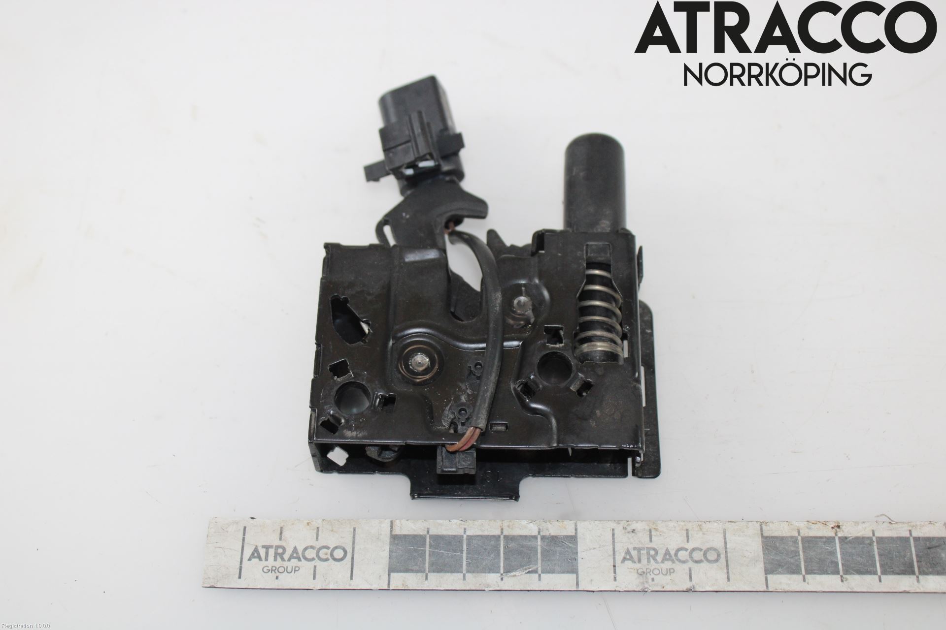 Volkswagen VW POLO VI 18->> Huvlås