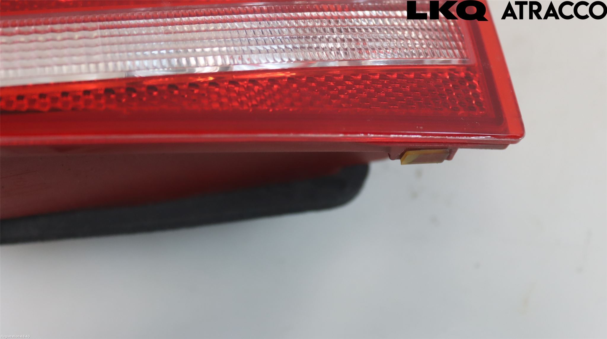 Volkswagen VW PASSAT 11-14 Bakljus Lucka Hö