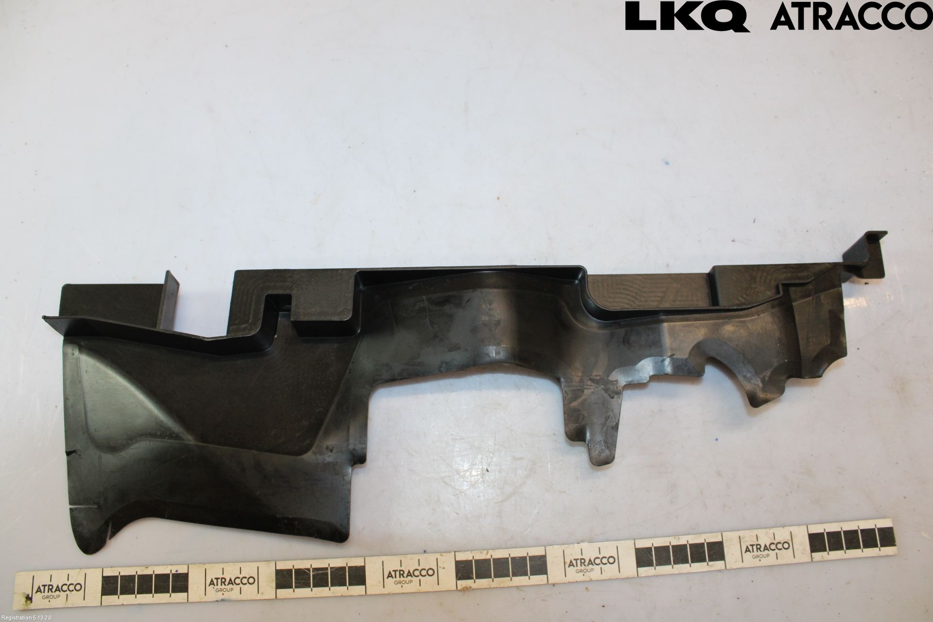 Audi A4/S4 05-07 Deflektor Plåt-Plast Kylning