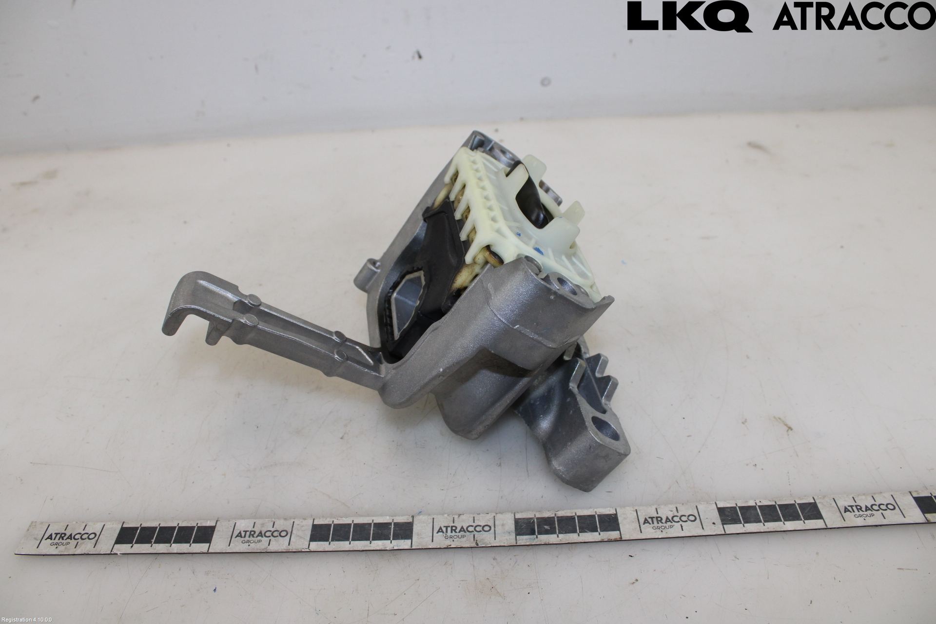 Skoda FABIA 22- Motorfäste