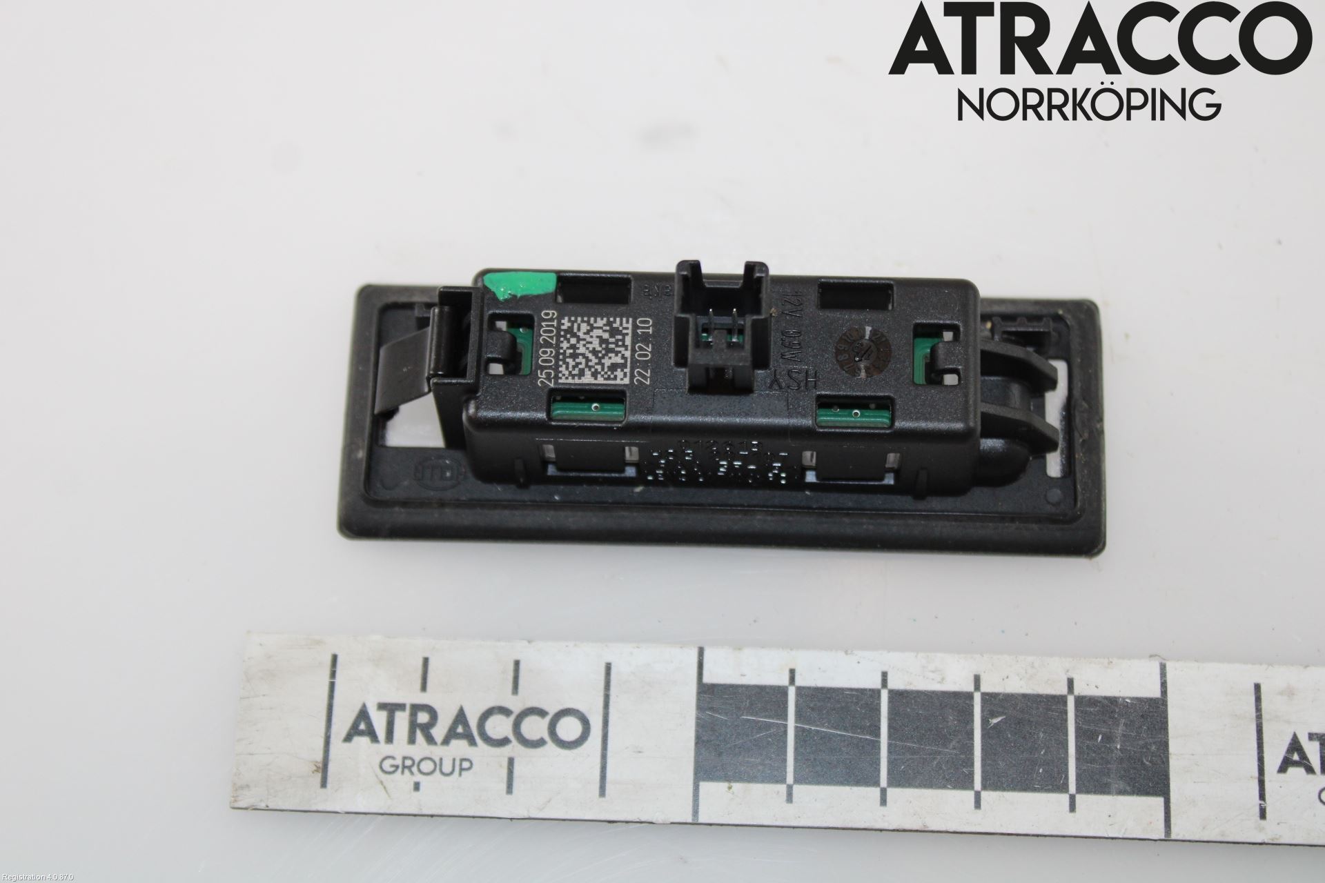 Audi Q3 F3 19- Skylt Belysning