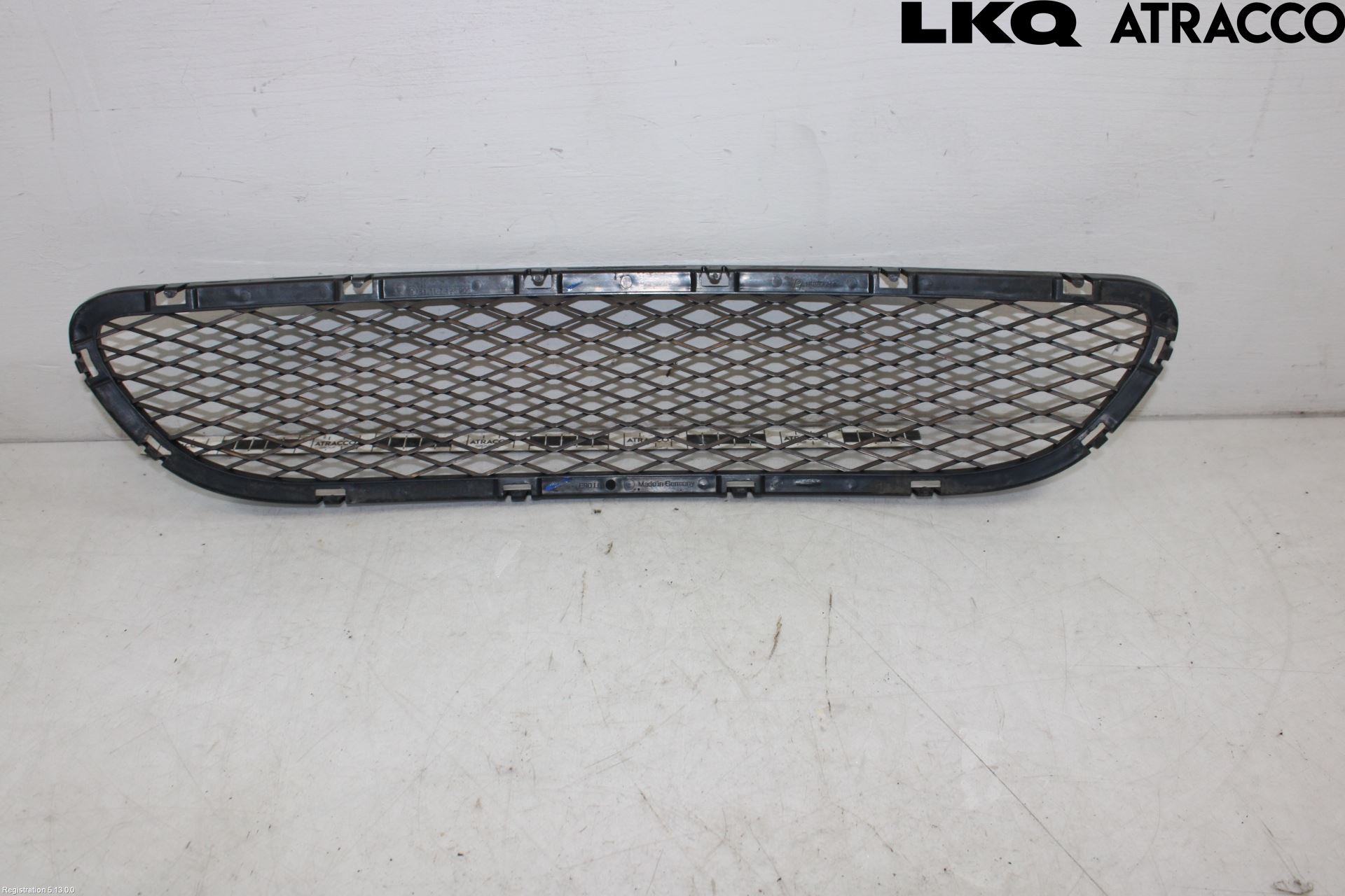 BMW 3 E90/91 SED/TOU 05-12 Grilldel Mitt