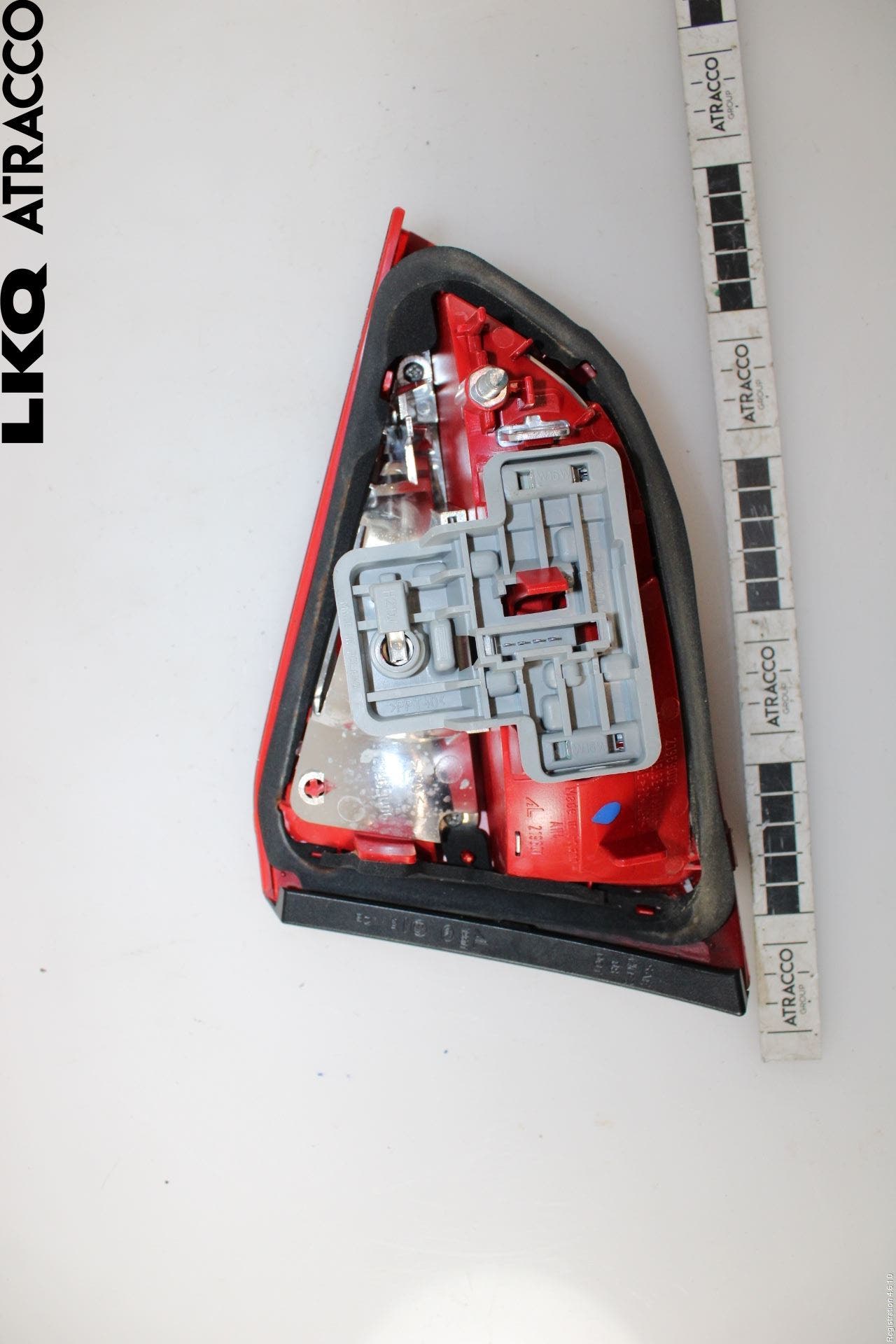 Audi A4/S4 08-11 Bakljus Lucka Vä