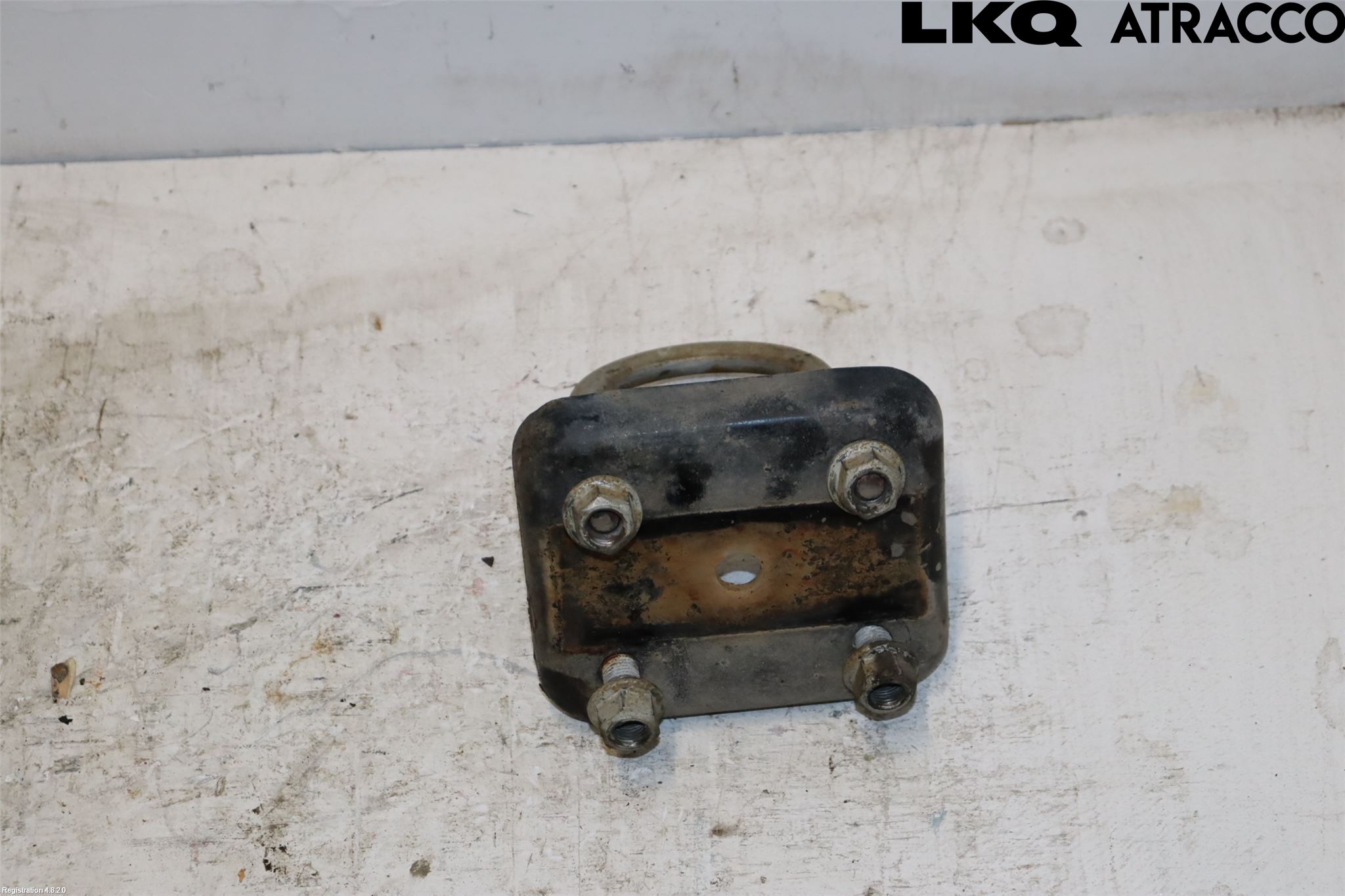 Maxus E-DELIVER3 EV30 20- Bladfjäderhänke Bak