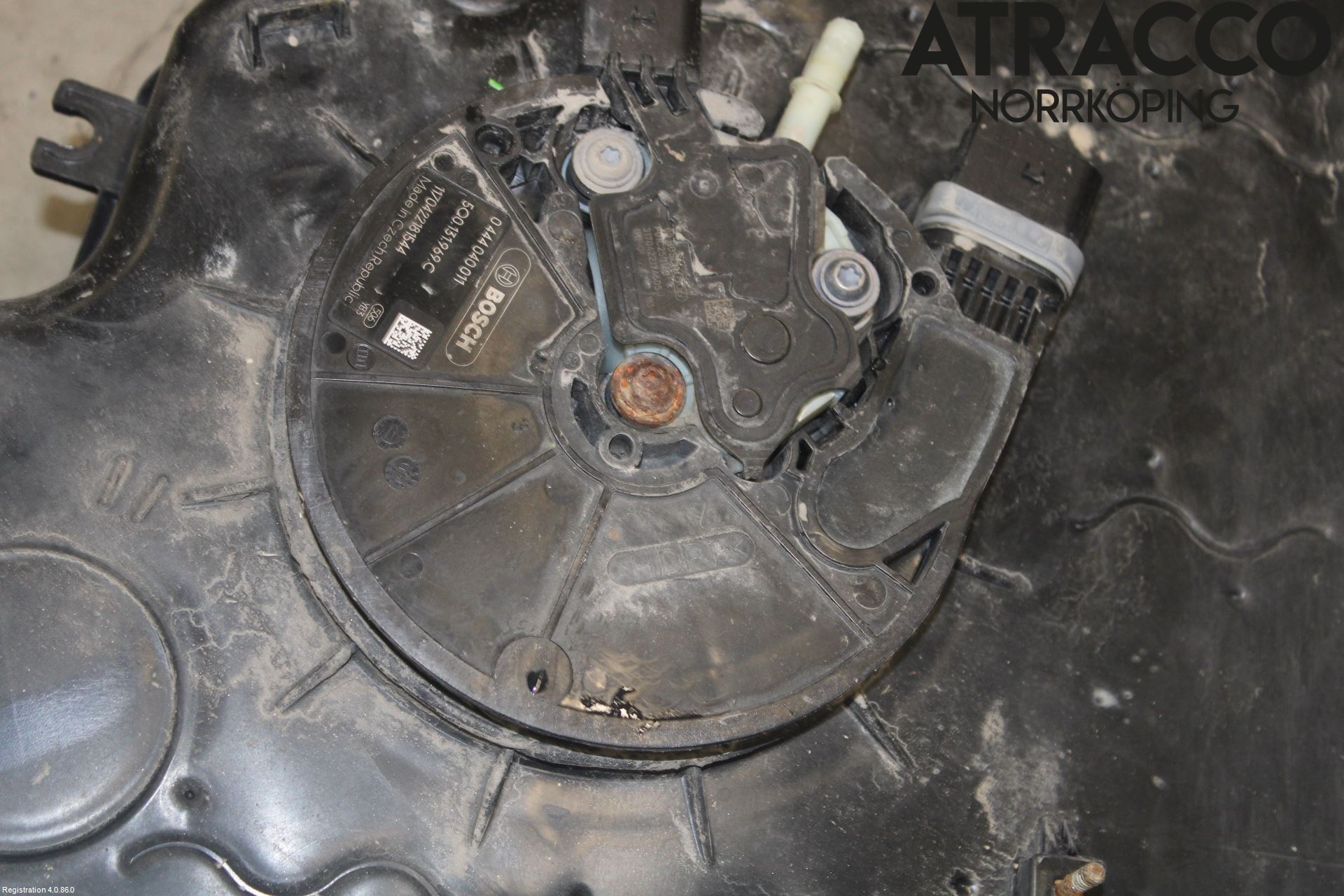 Volkswagen VW TIGUAN 16-24 Adblue Tank