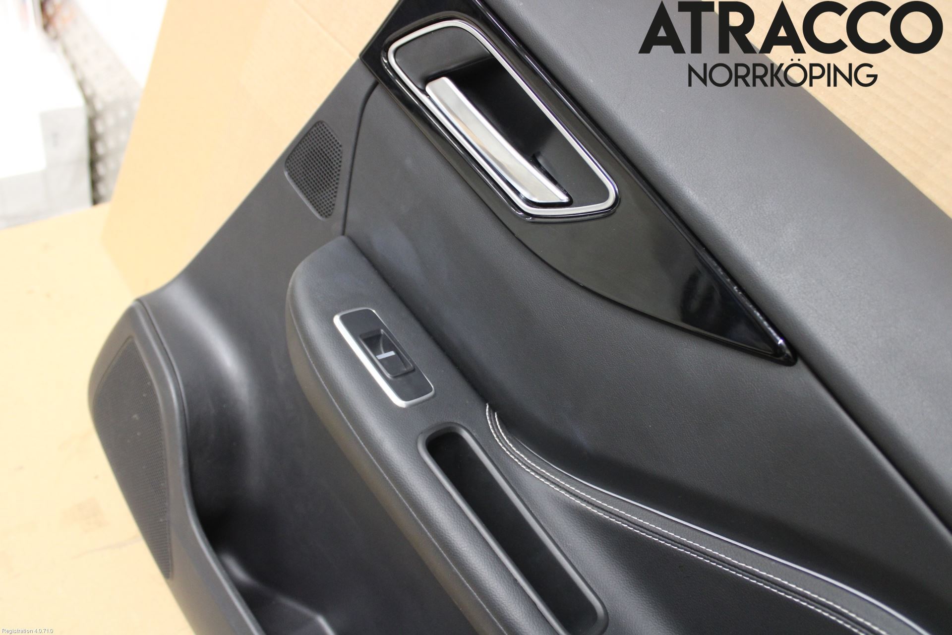 Jaguar F-PACE Dörrklädsel Hö