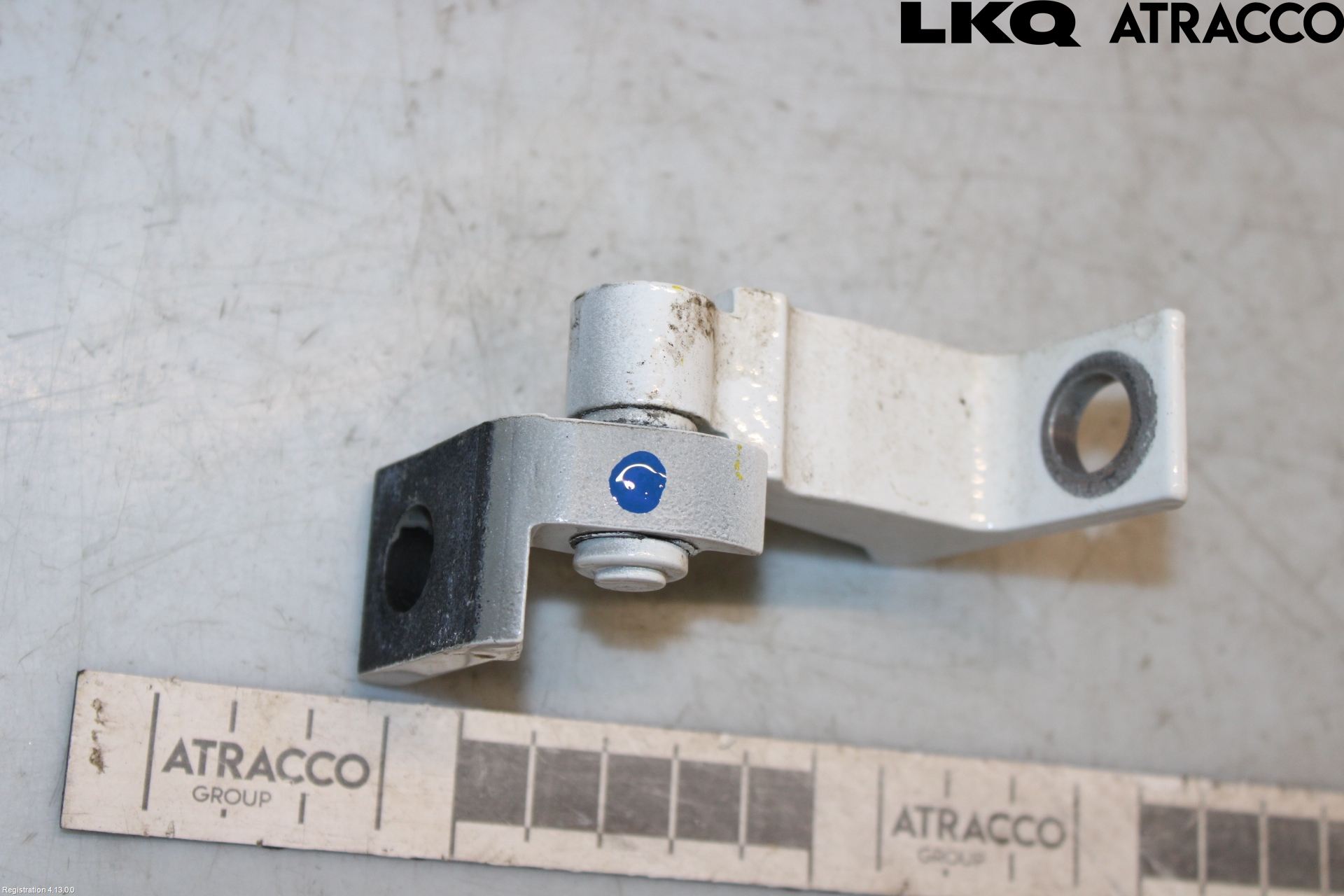 Volkswagen VW TOUAREG CR 18- Dörrgångjärn