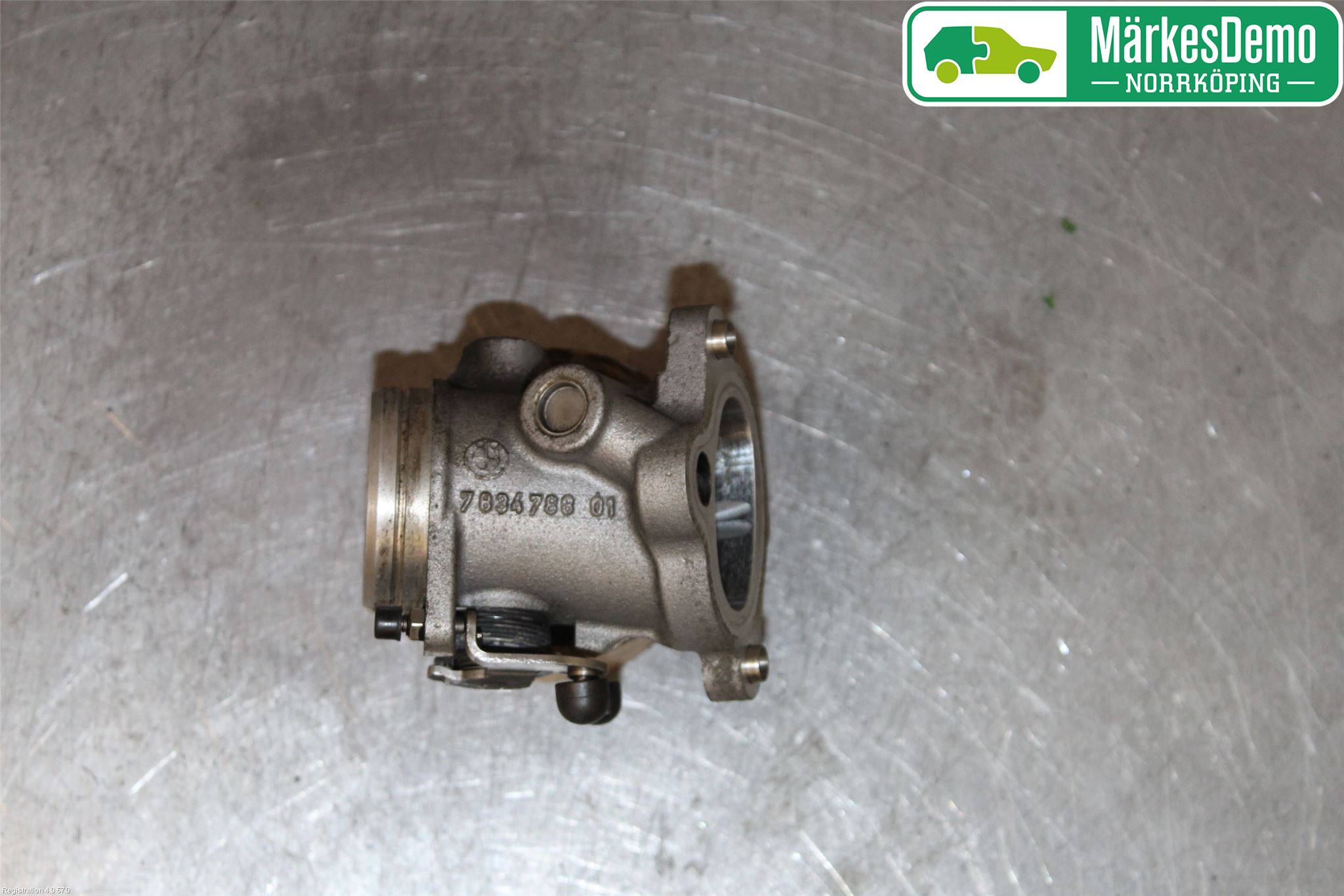 BMW 5 E60/61 Sed/Tou 02-10 Injspjällhus