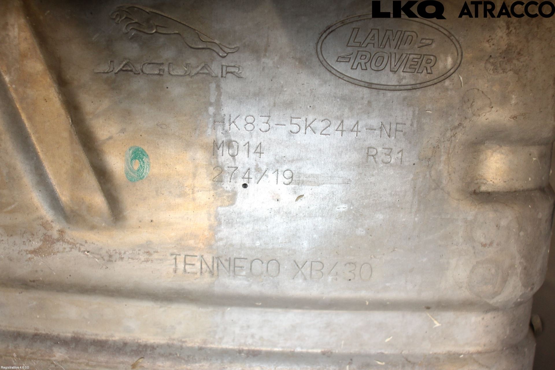 Jaguar F-PACE Avgas Bakre Dämpare