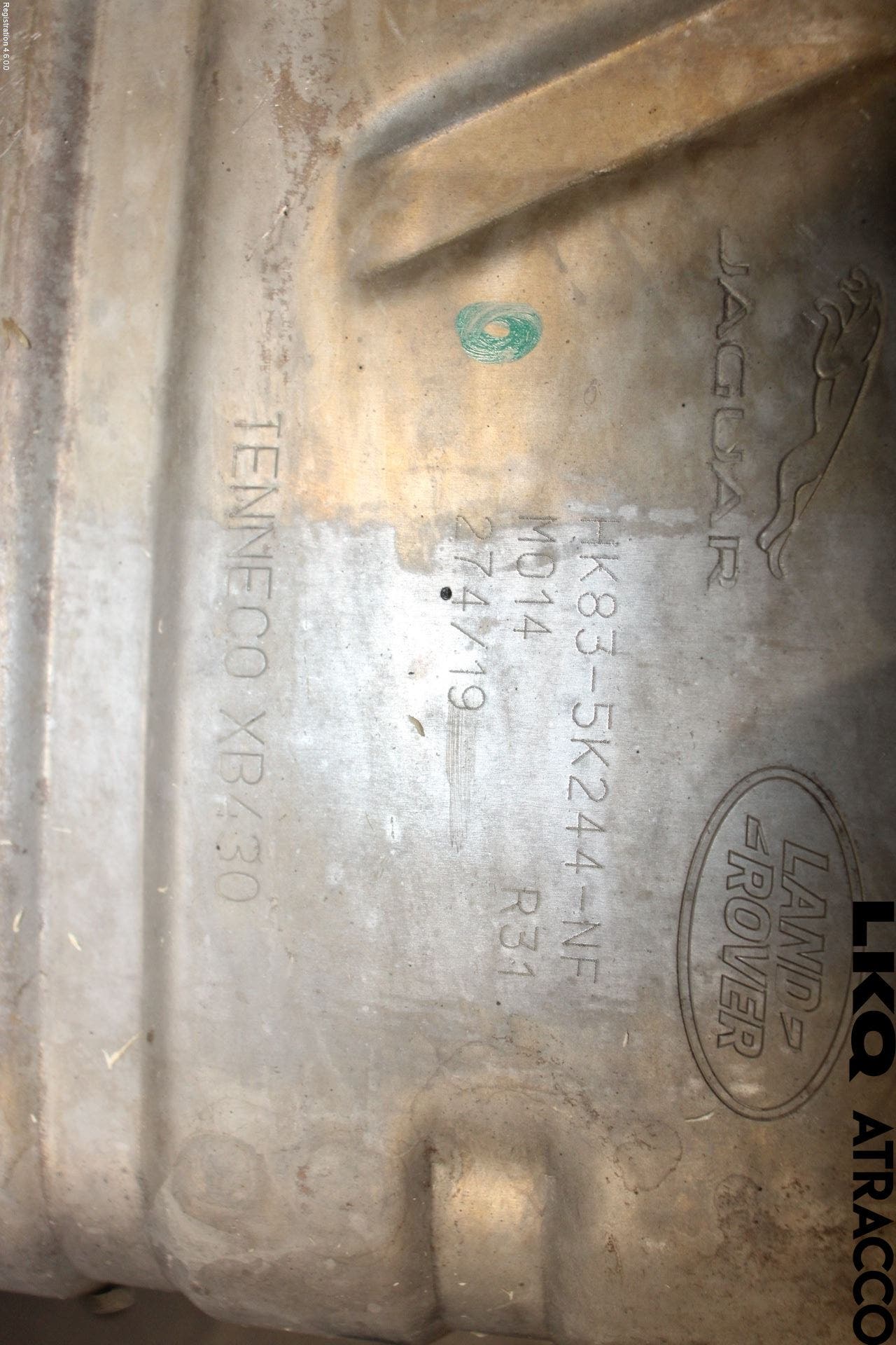 Jaguar F-PACE Avgas Bakre Dämpare