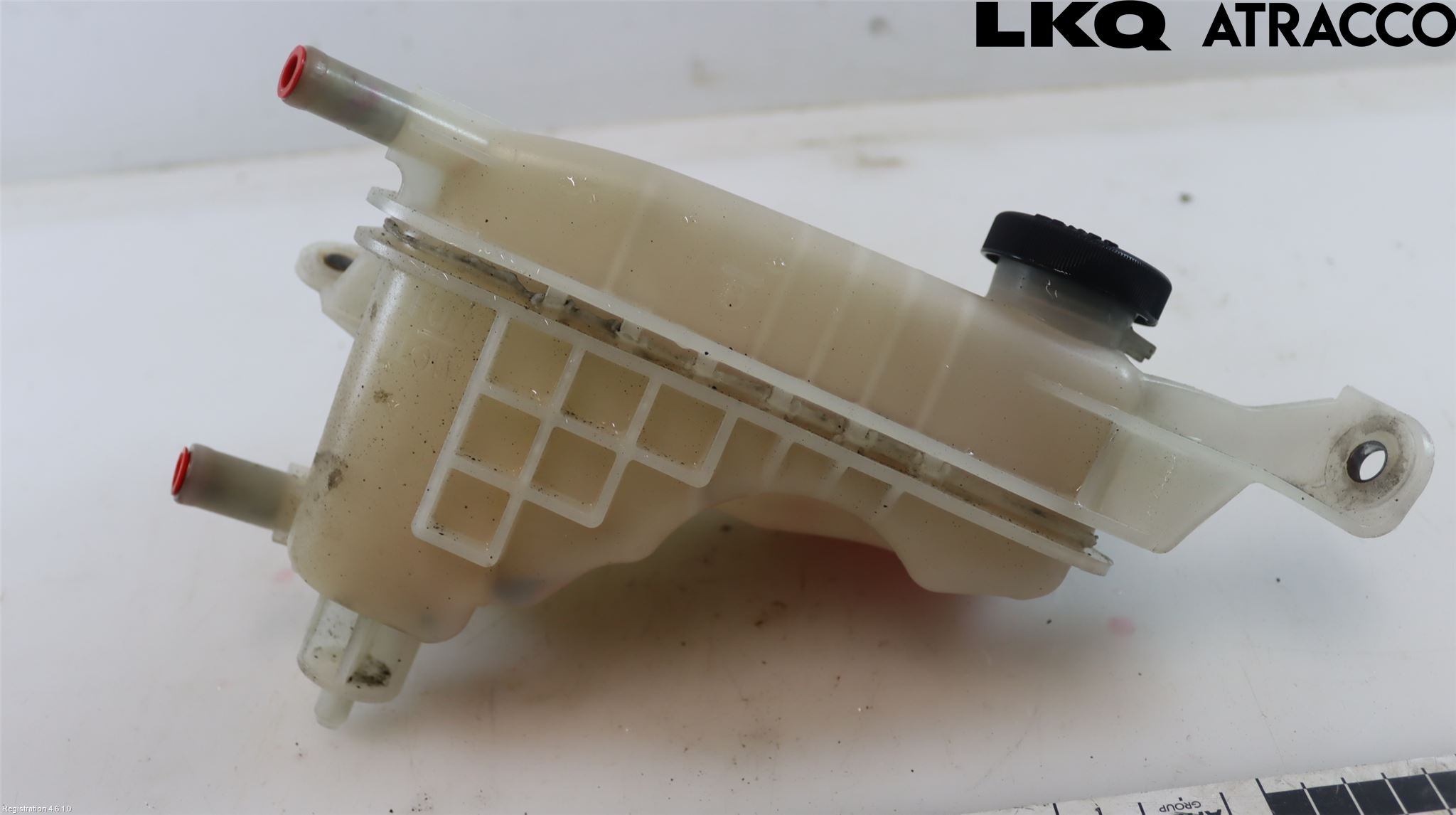 Toyota AURIS 13-19 Expansionstank