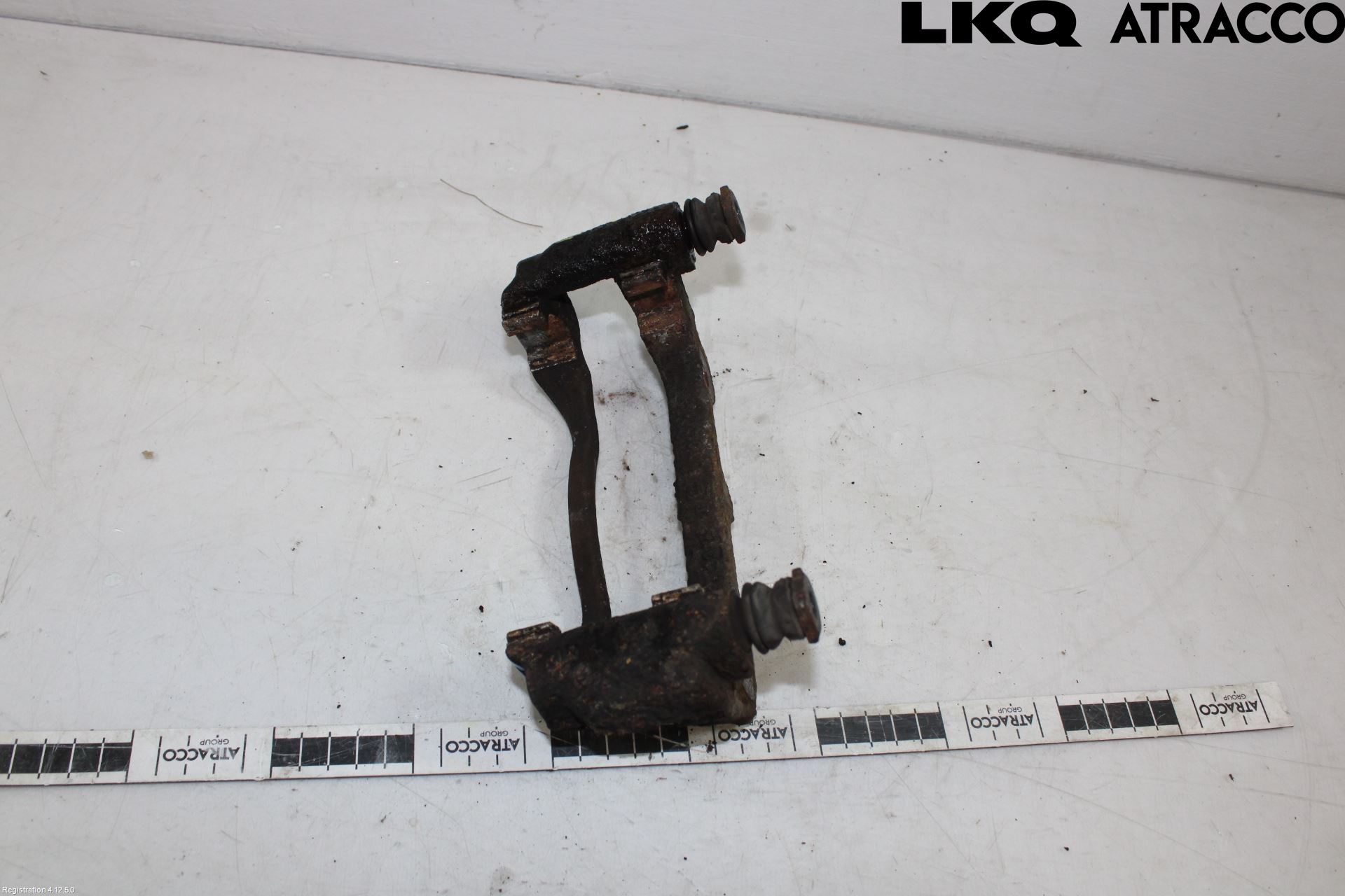 Toyota VERSO 09-18 Bromsokshållare