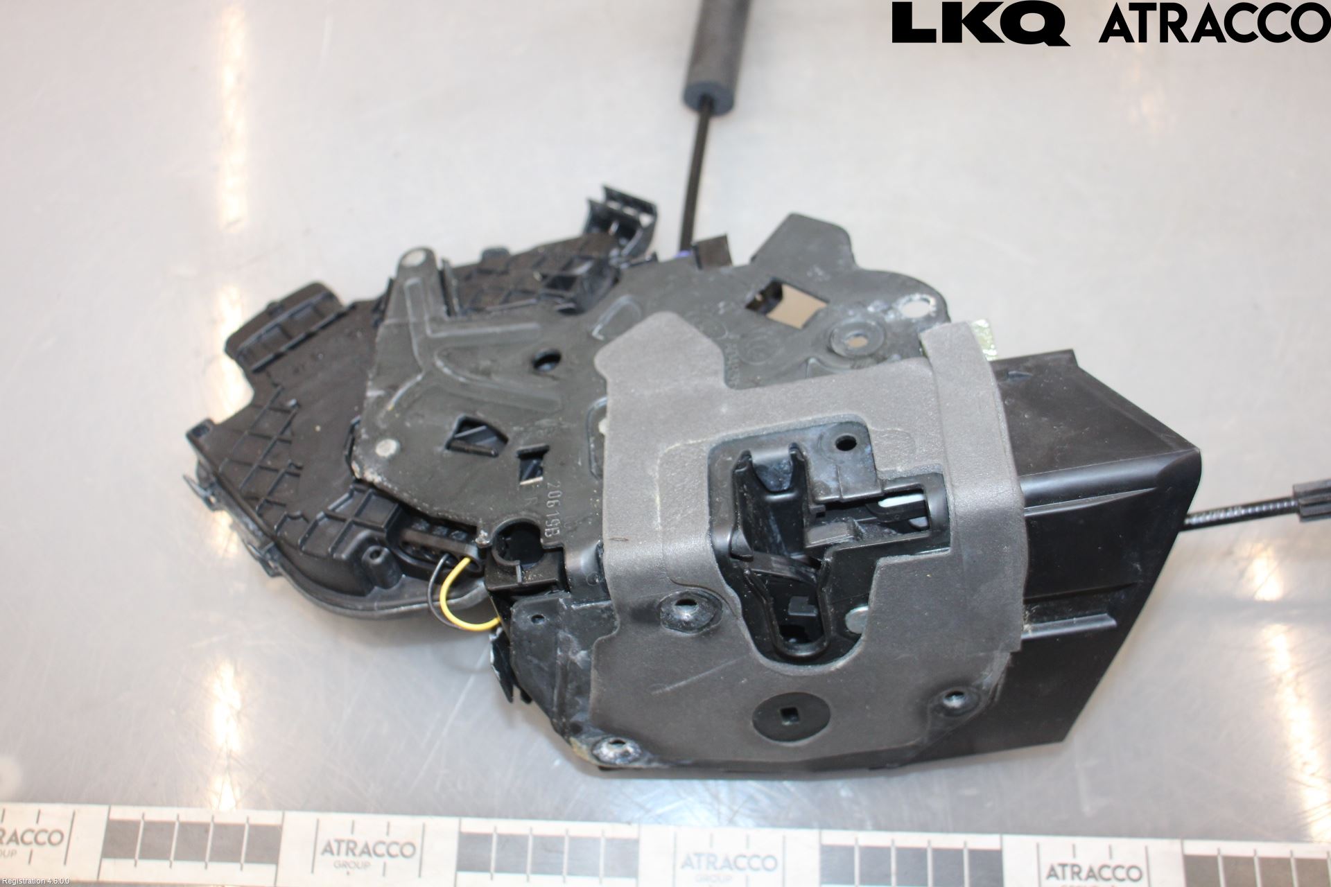 Jaguar F-PACE Låskista-Dörrlås